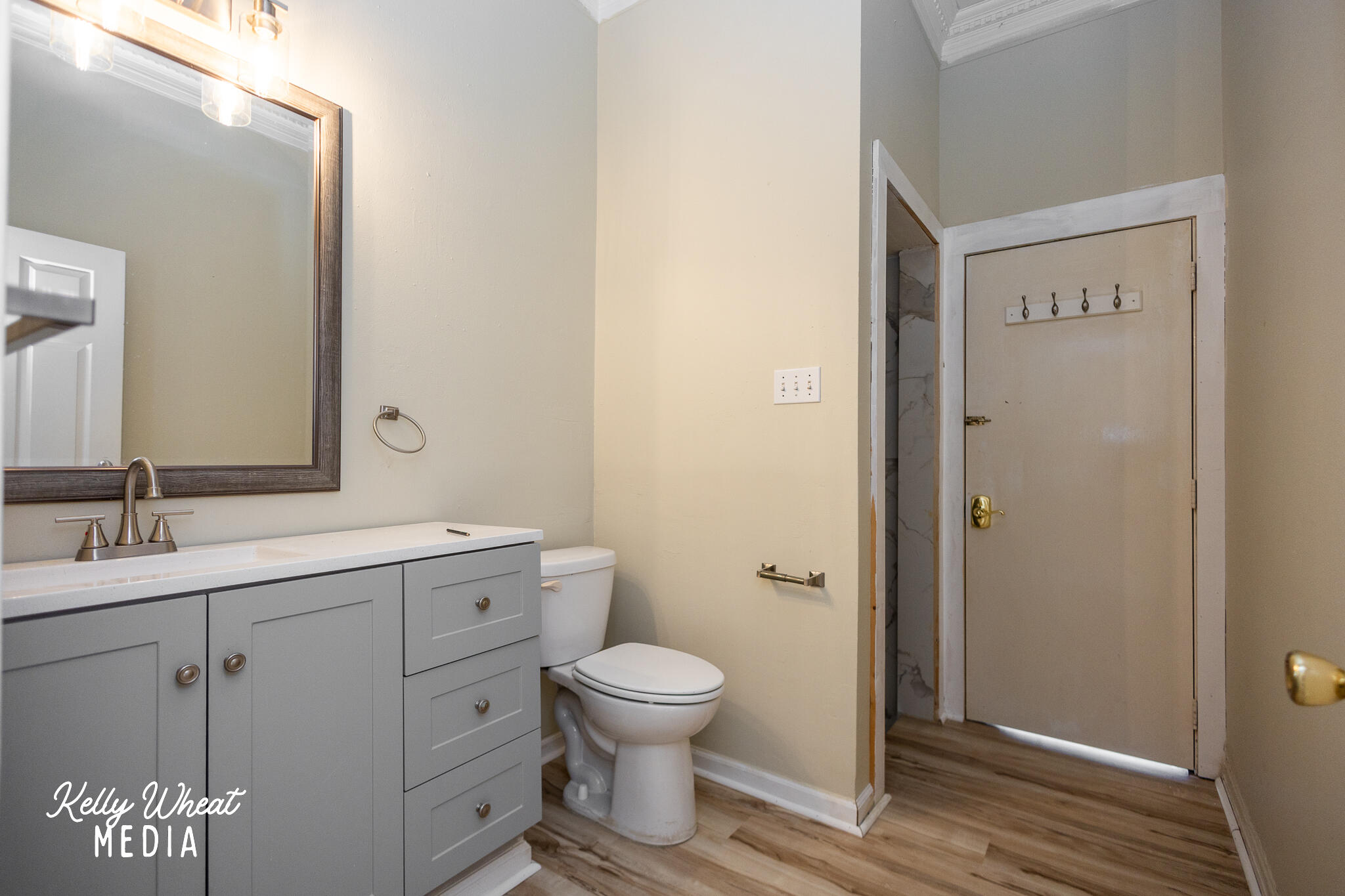 1526 Ray Street Property Photo 11