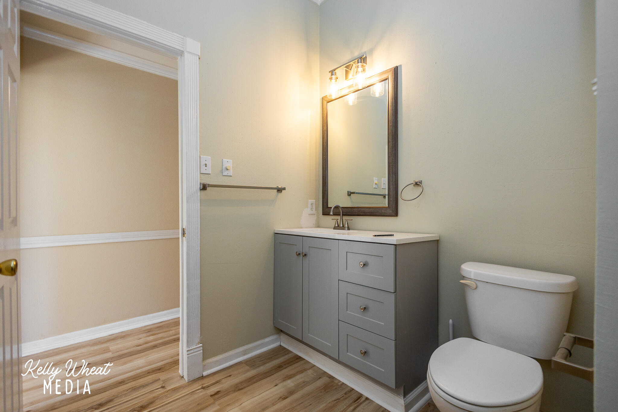 1526 Ray Street Property Photo 12