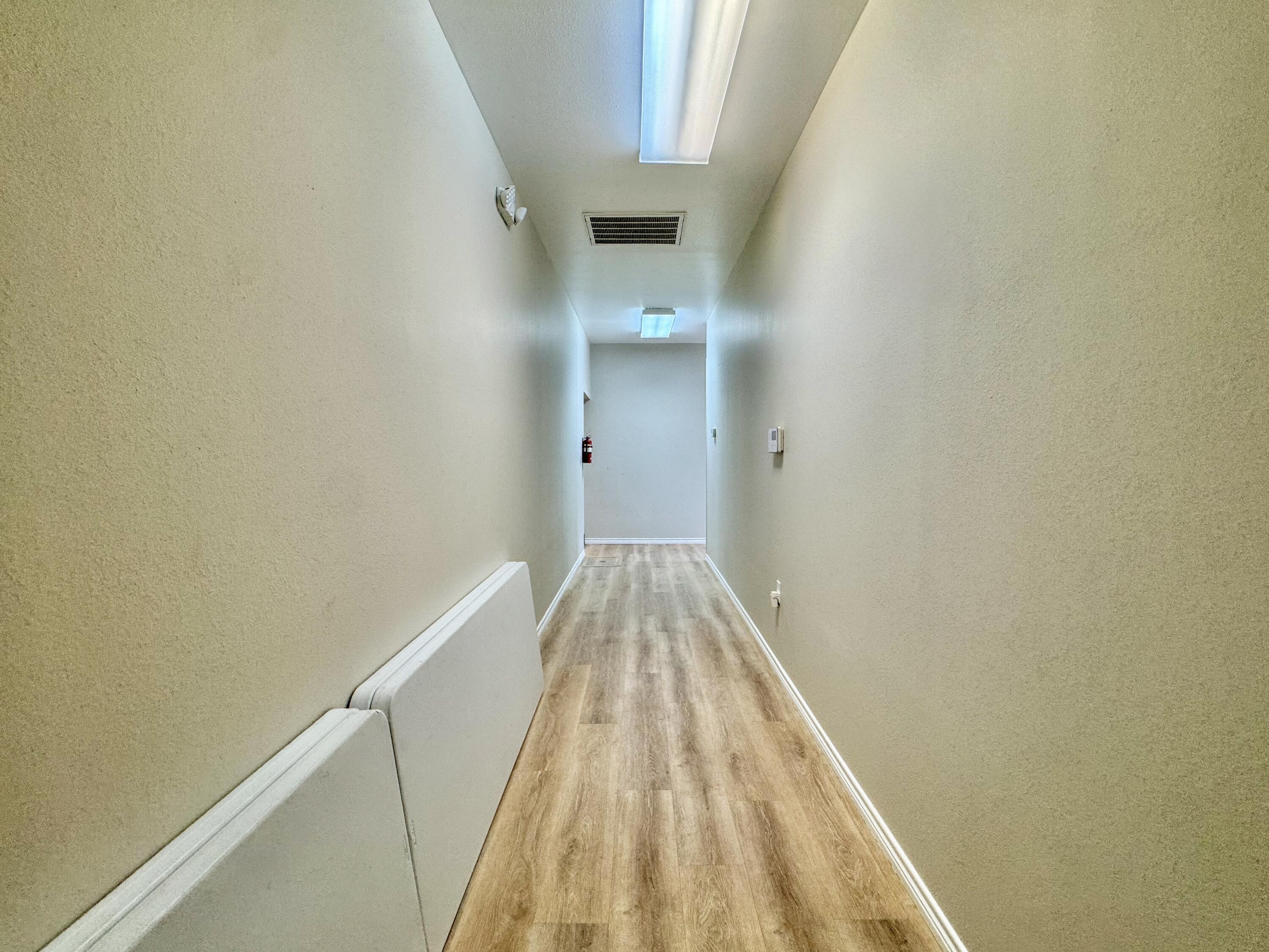 1103 S Oakes Street Property Photo 26