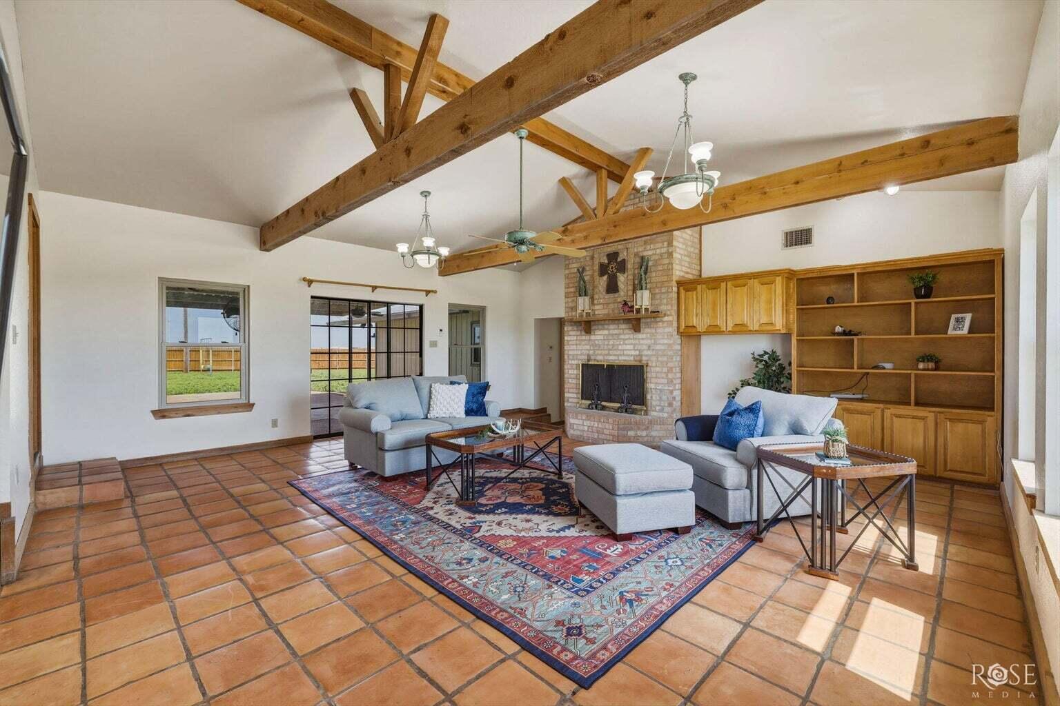 12326 E Veribest Road Property Photo 8