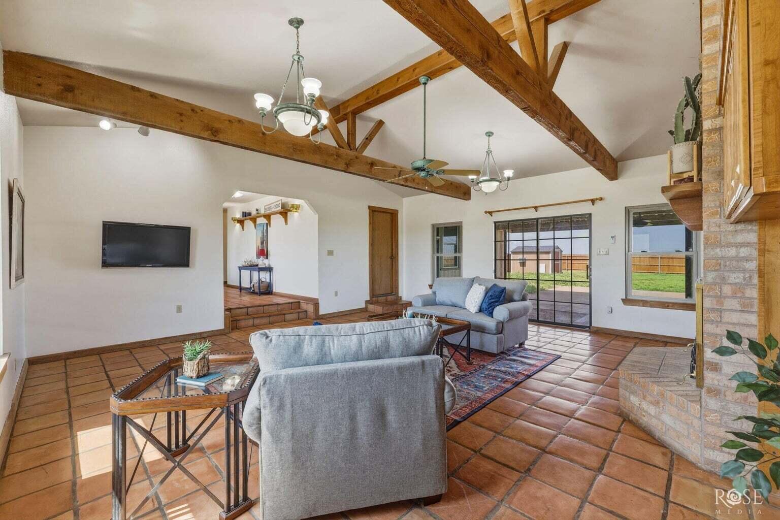12326 E Veribest Road Property Photo 12