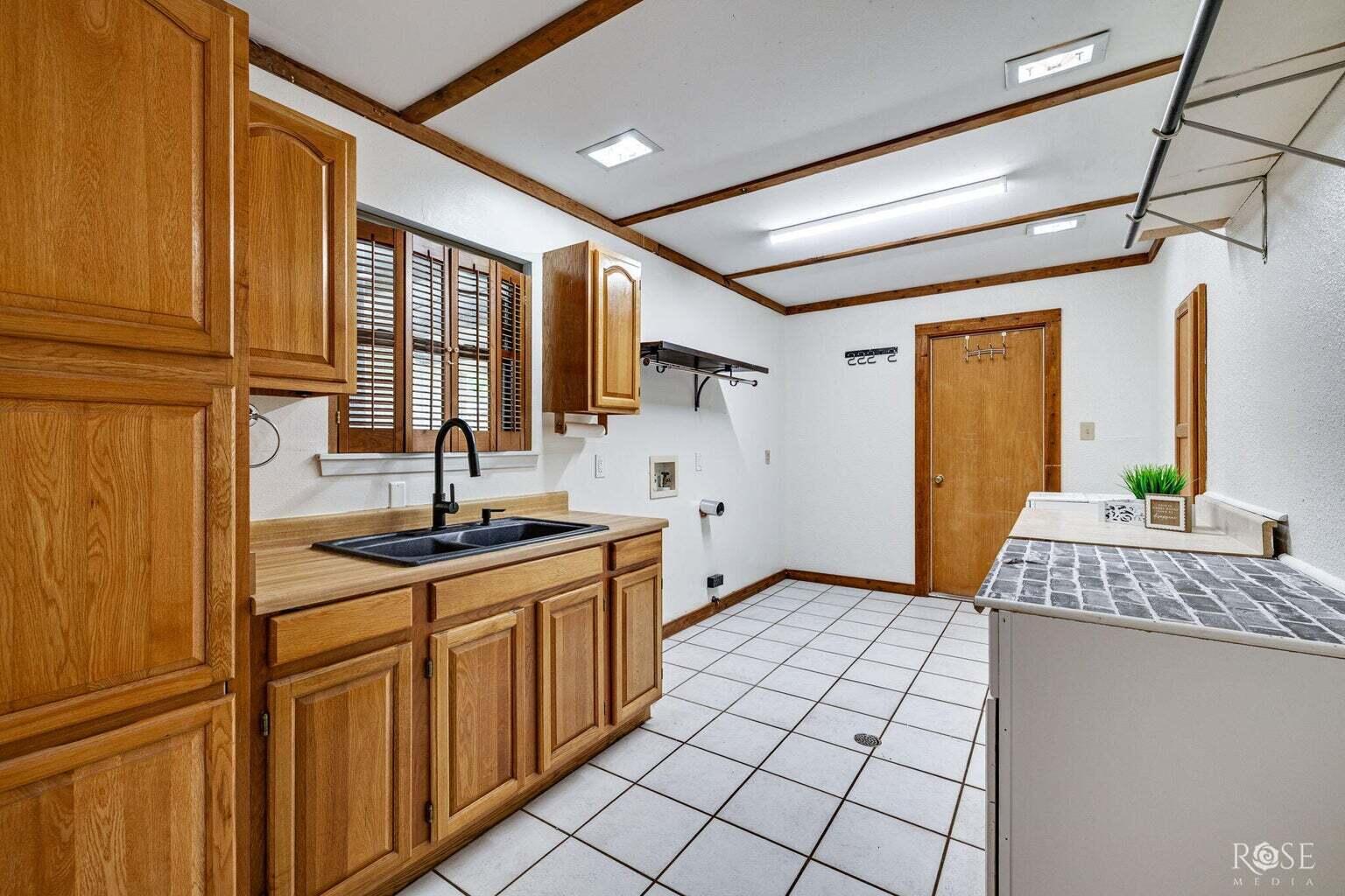 12326 E Veribest Road Property Photo 40