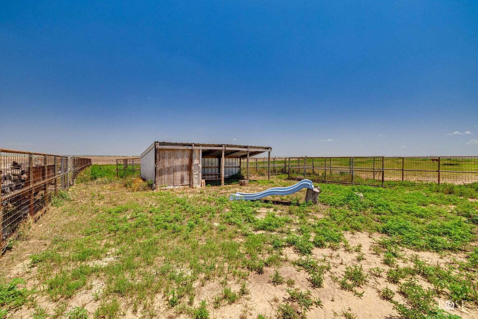 12326 E Veribest Road Property Photo 44