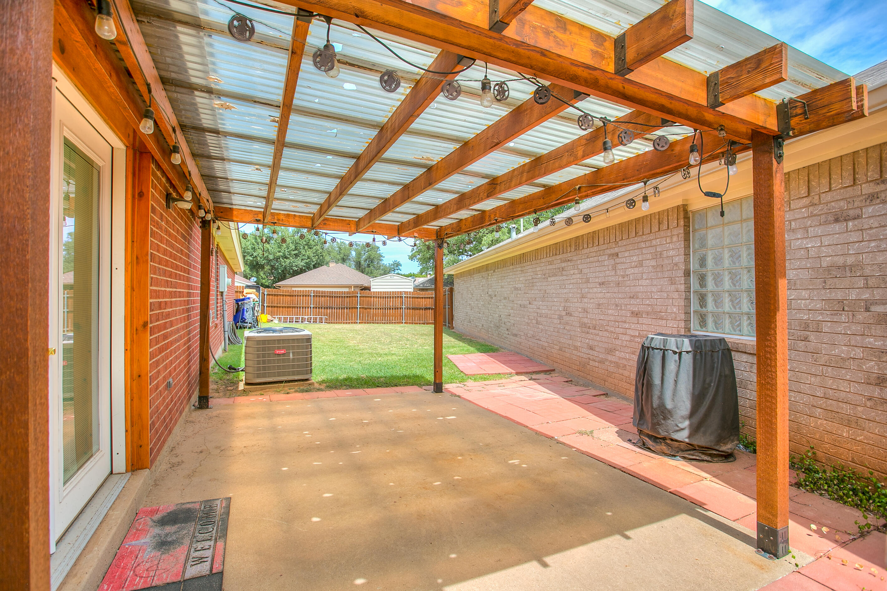 4418 Southland Boulevard Property Photo 5
