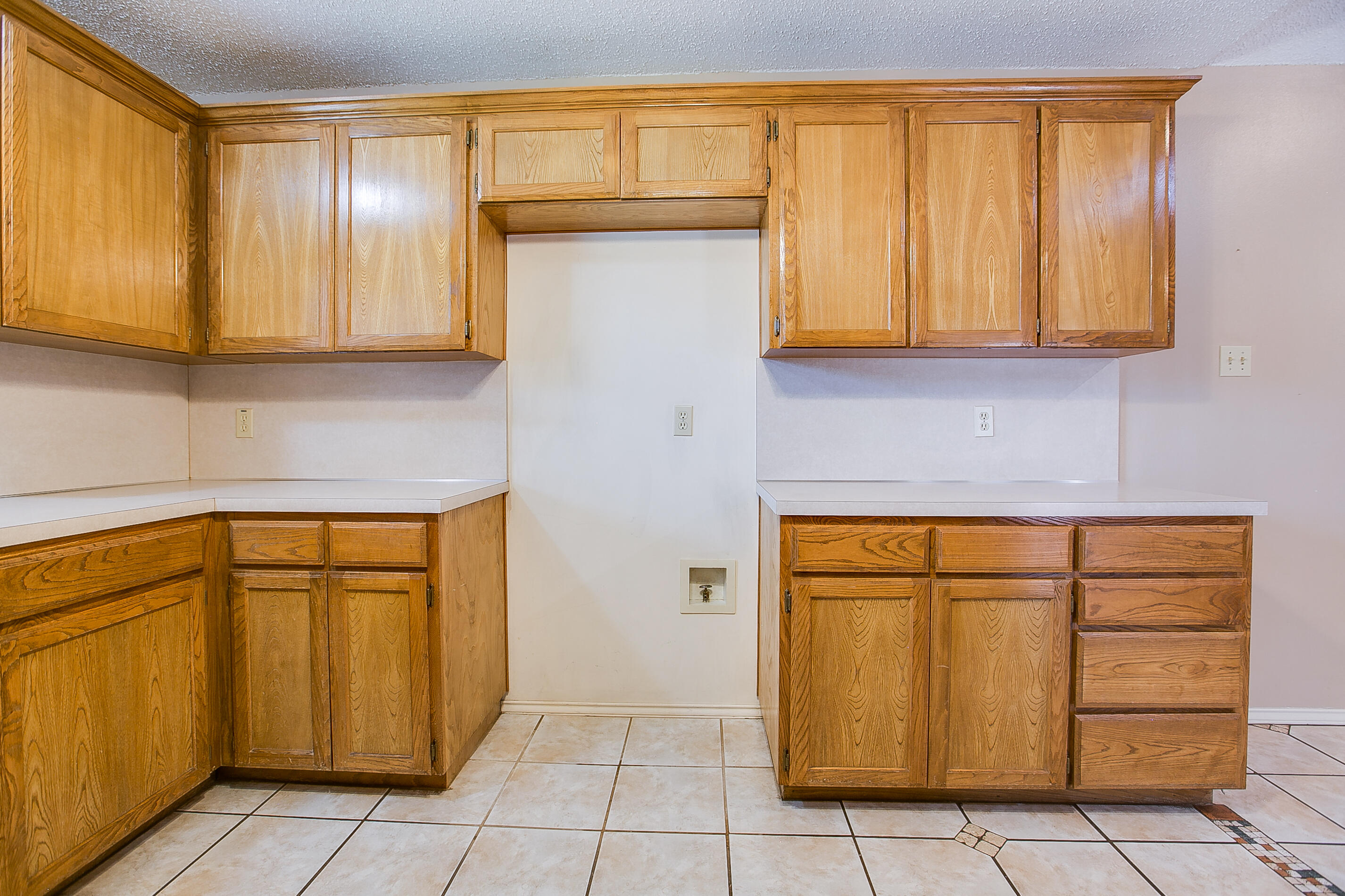 4418 Southland Boulevard Property Photo 15