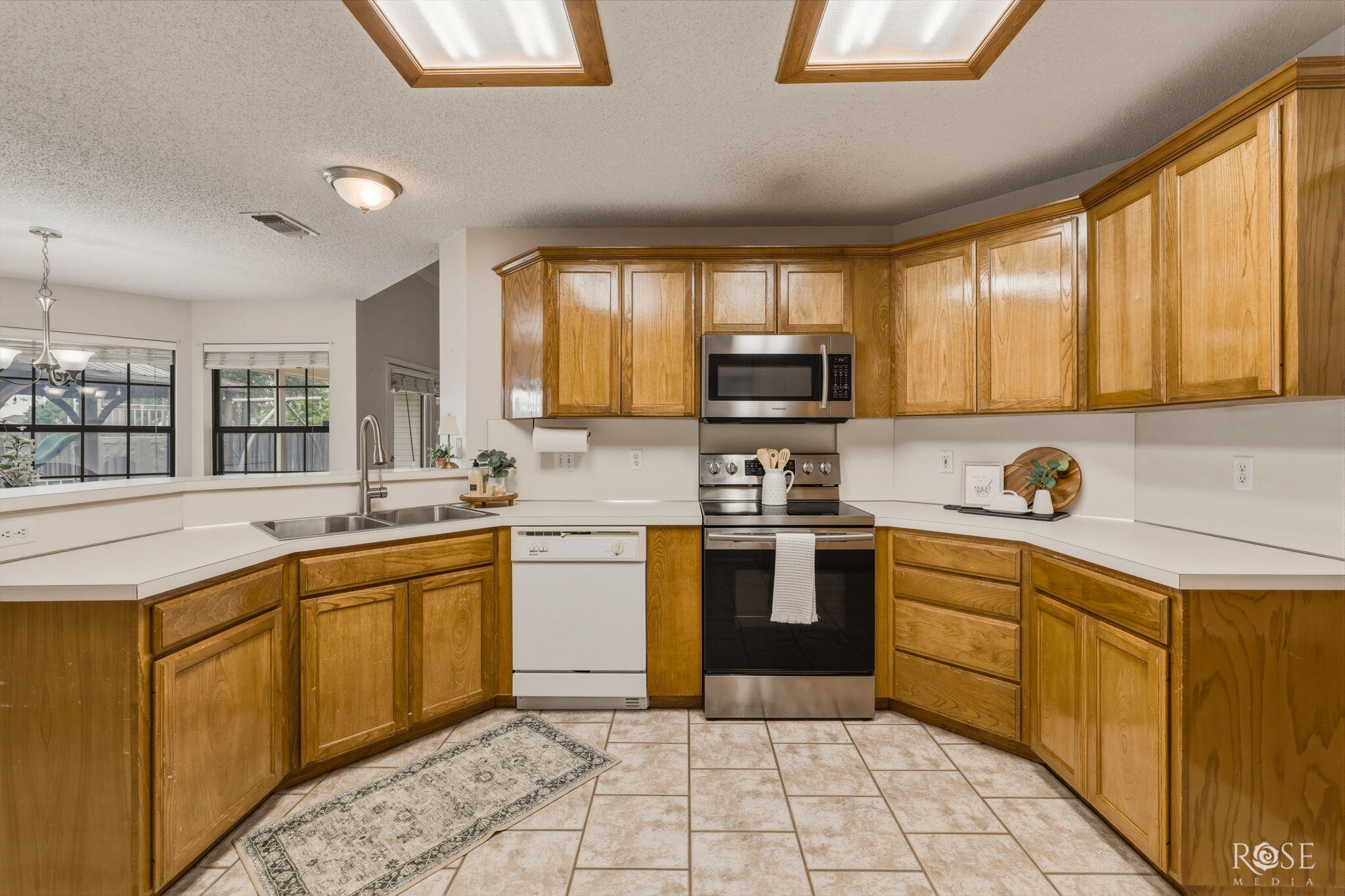 3509 Shadyhill Drive Property Photo 12