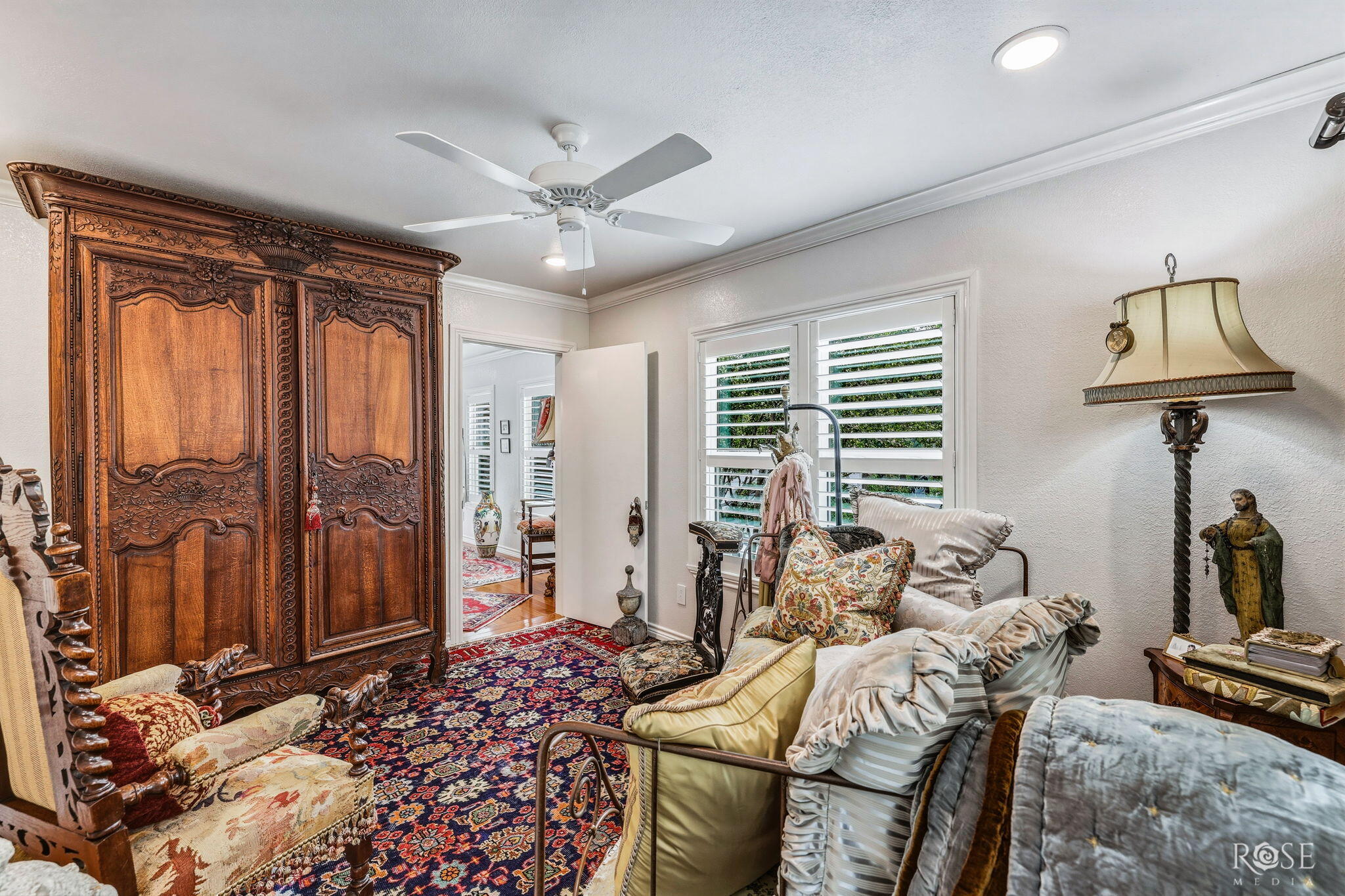 1322 Shafter Street Property Photo 23