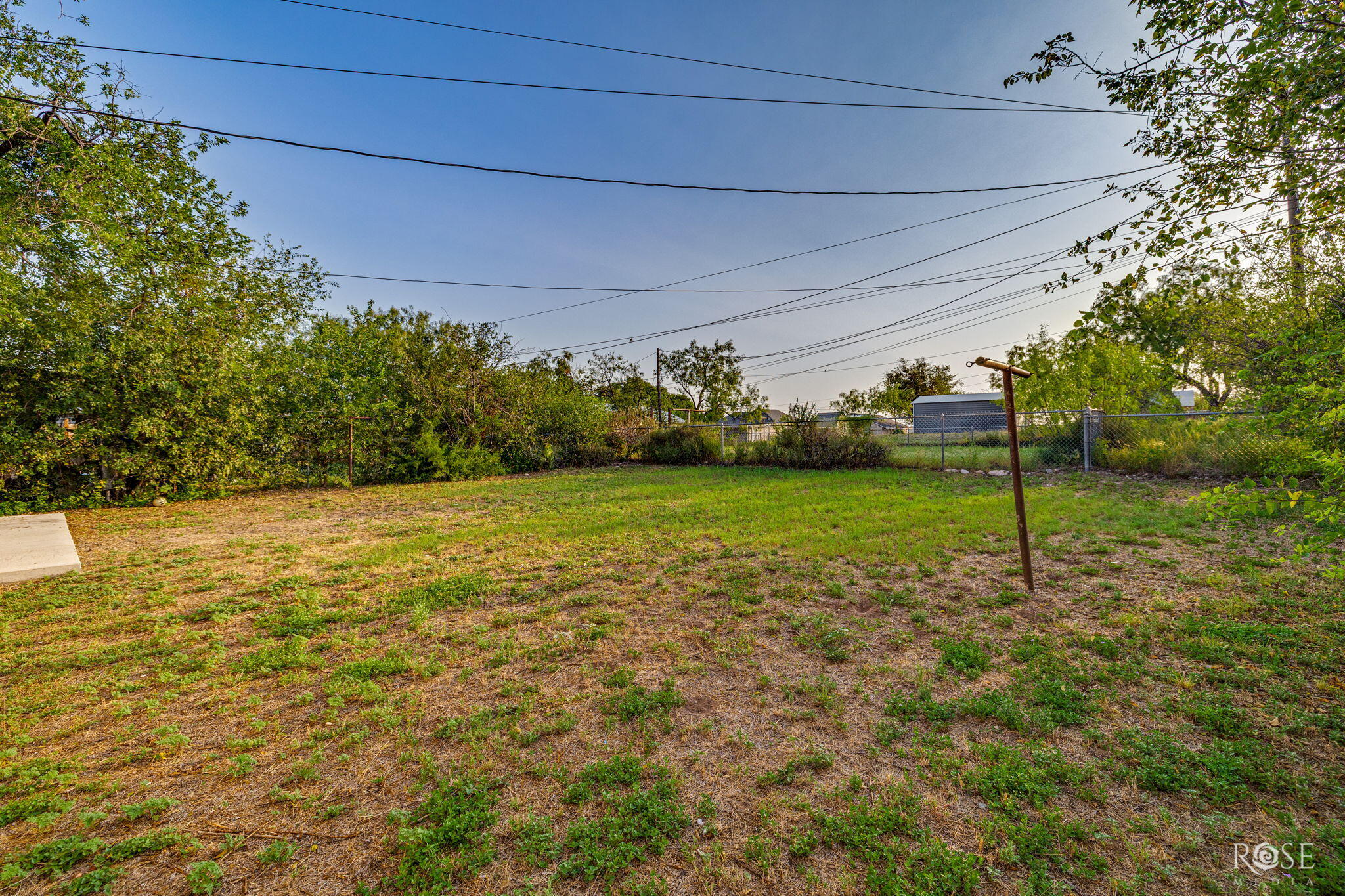 1212 N Howard Street Property Photo 28