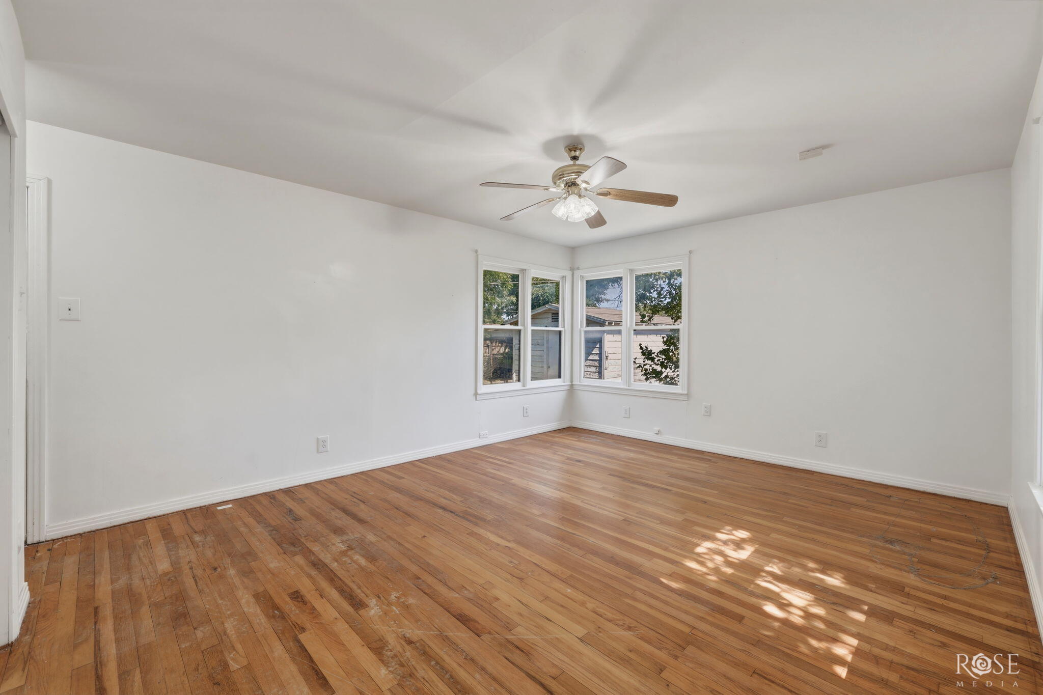1106 E 22nd Street Property Photo 15