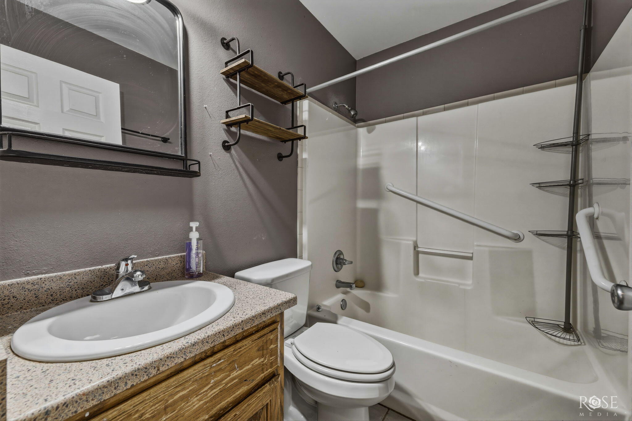 4909 Oaklawn Boulevard Property Photo 18