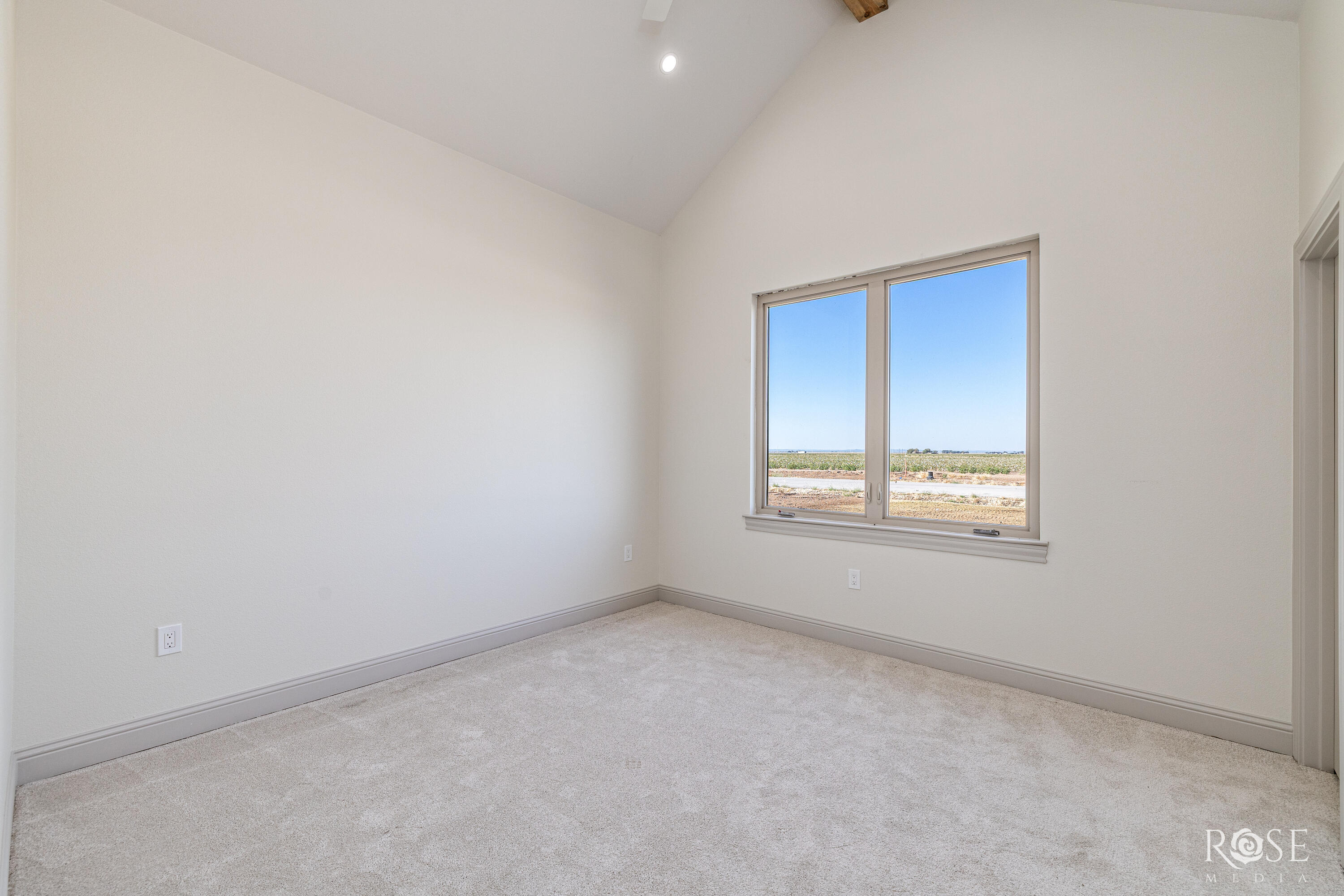 8449 Windmill Road Property Photo 26