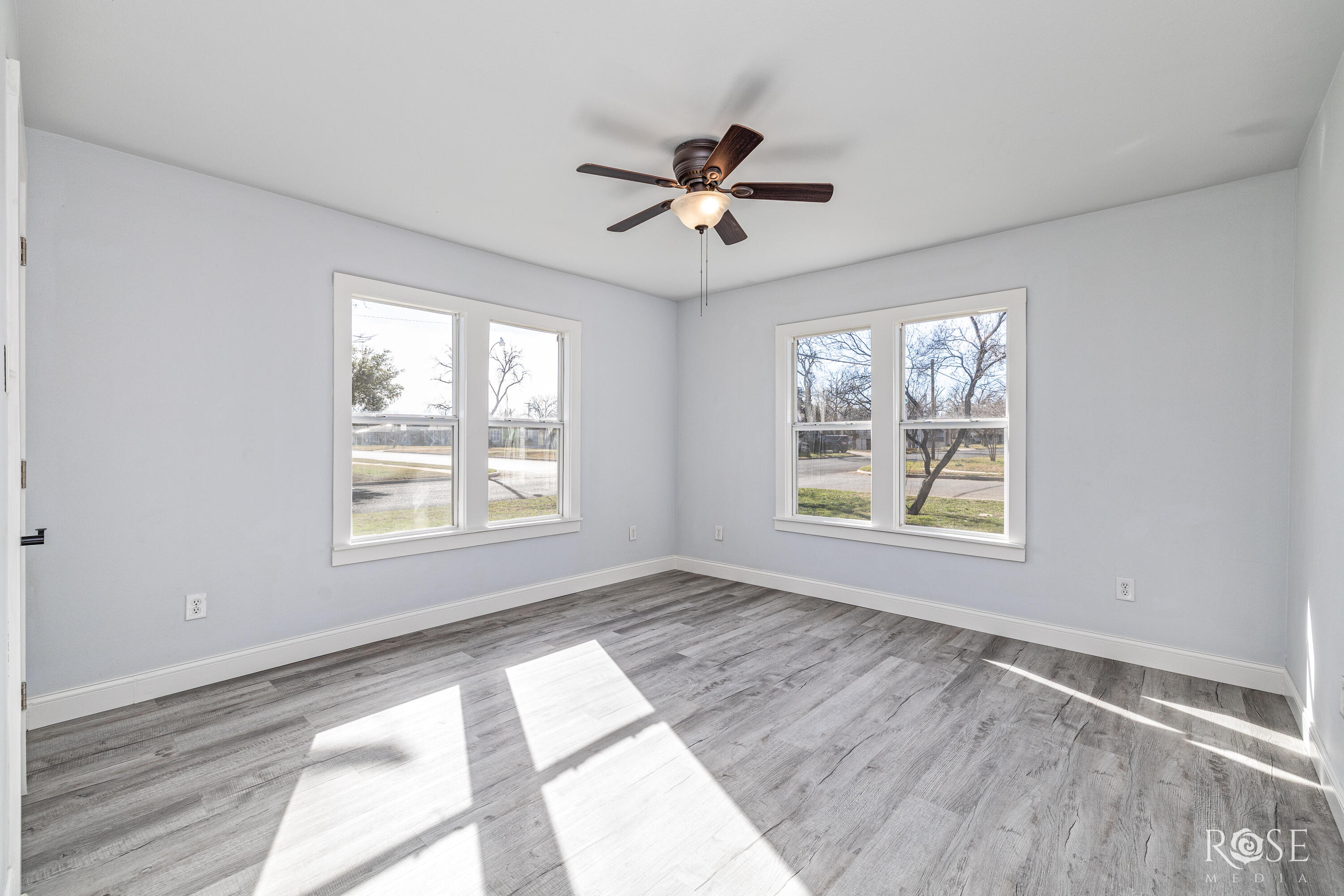 1528 S Park Street Property Photo 15