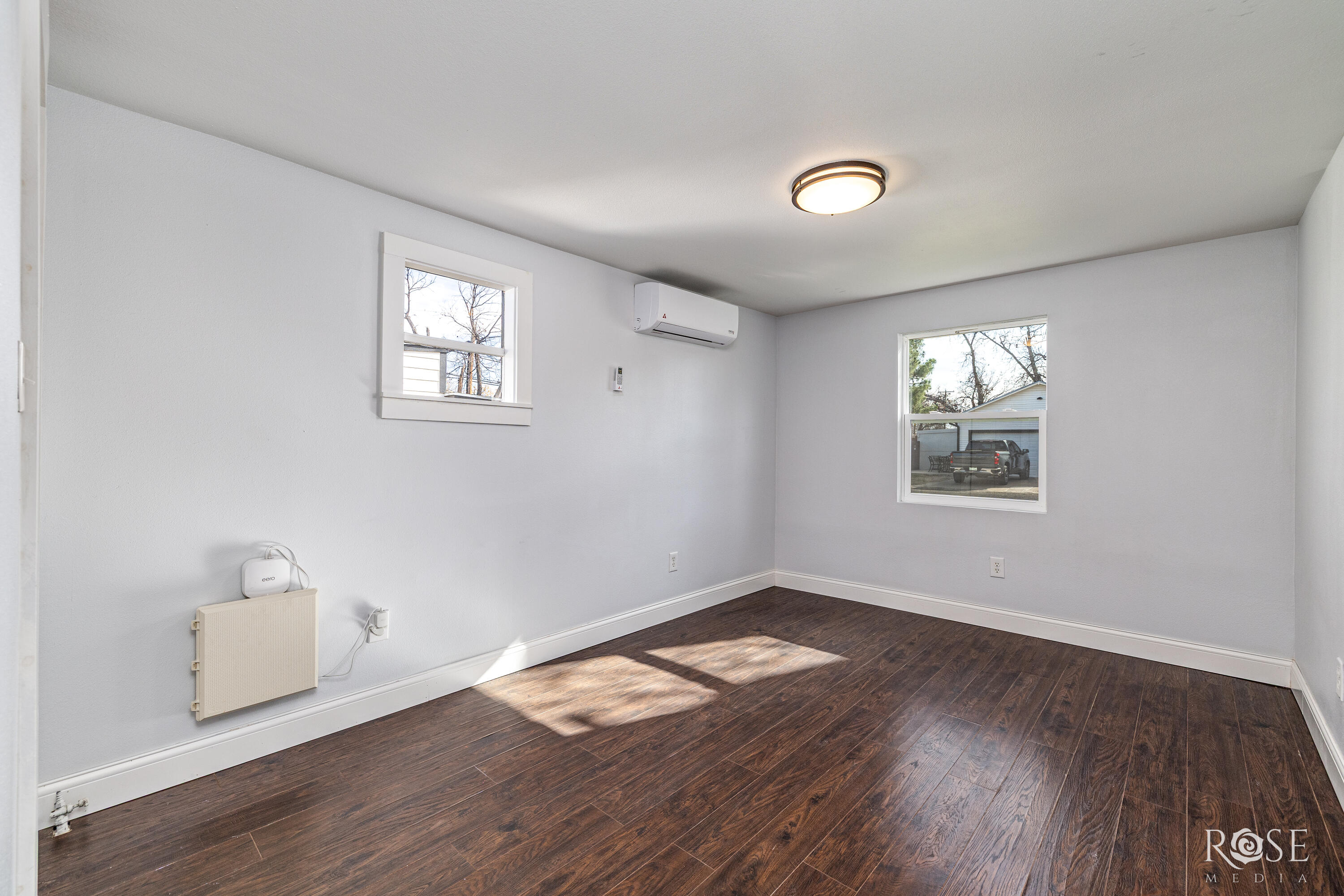 1528 S Park Street Property Photo 19