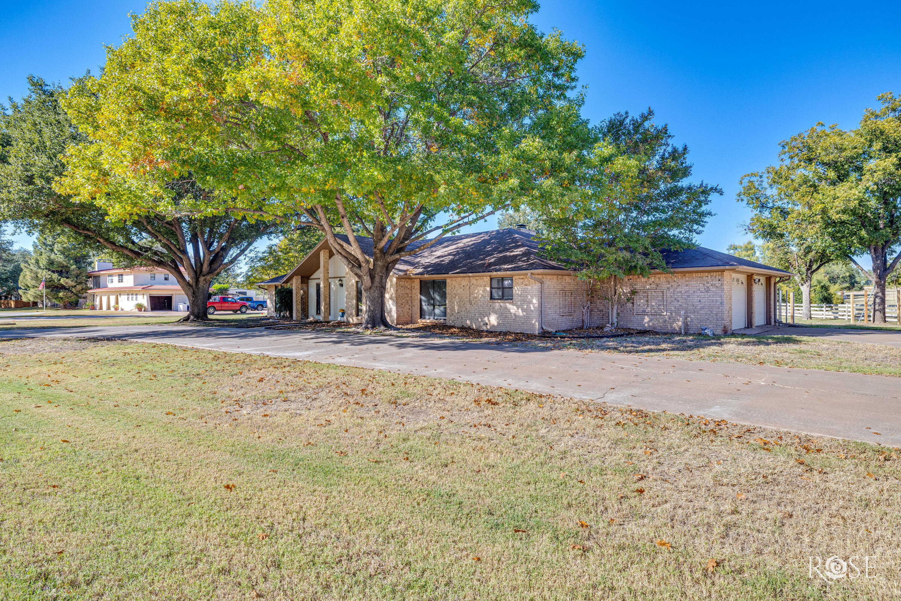 1514 Sun Valley Lane Property Photo 1