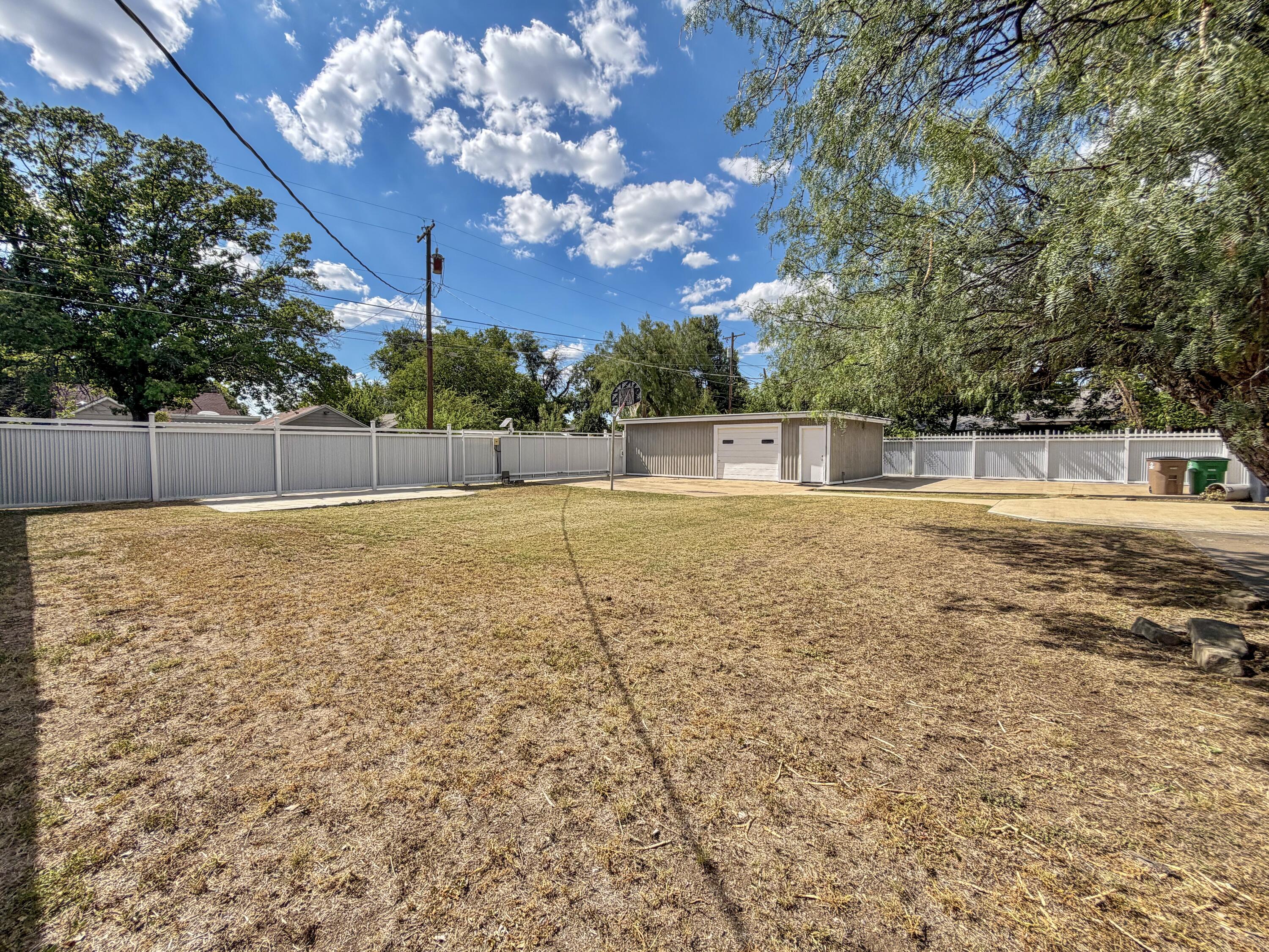 1405 S David Street Property Photo 42