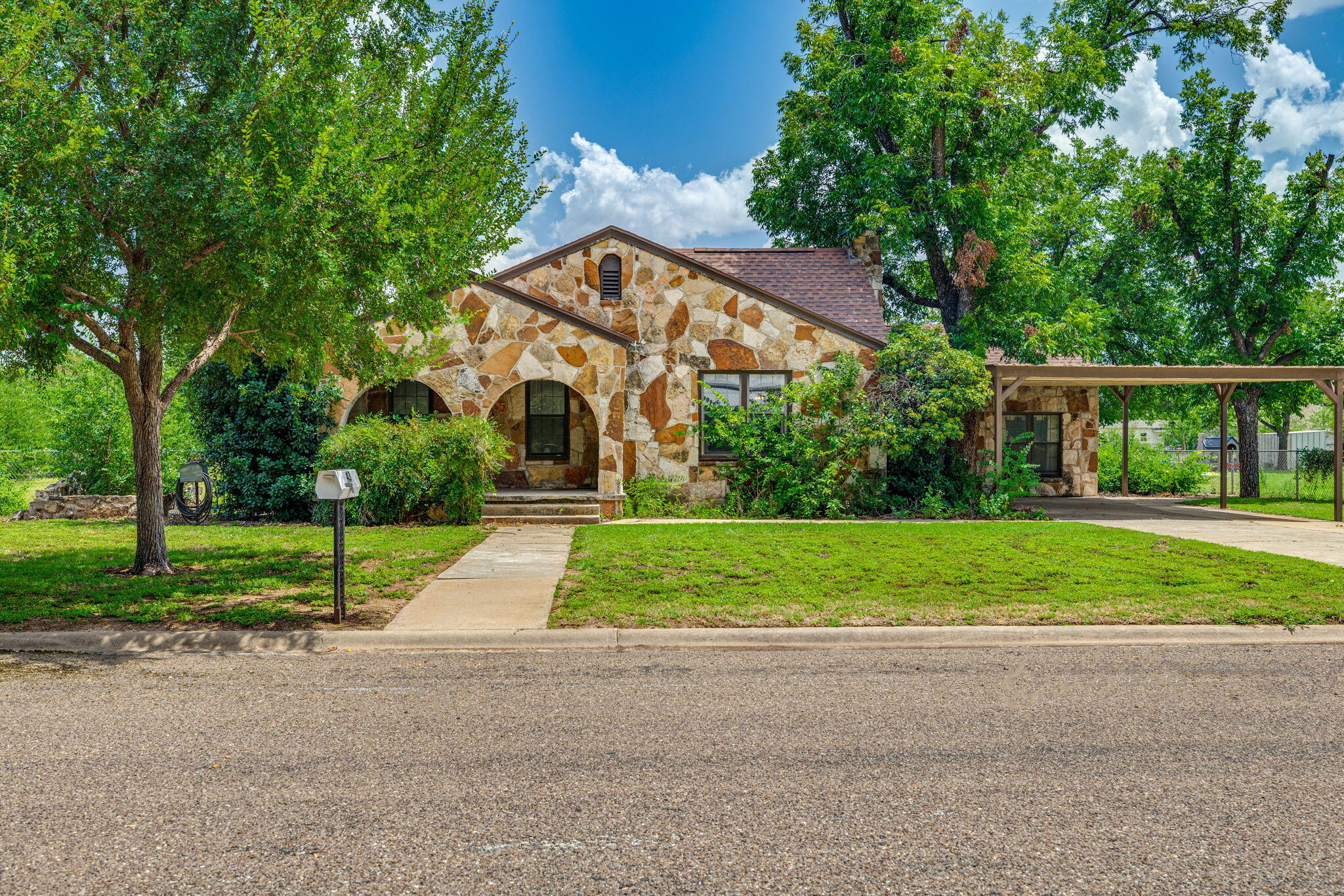 43 Garden Road Property Photo 1