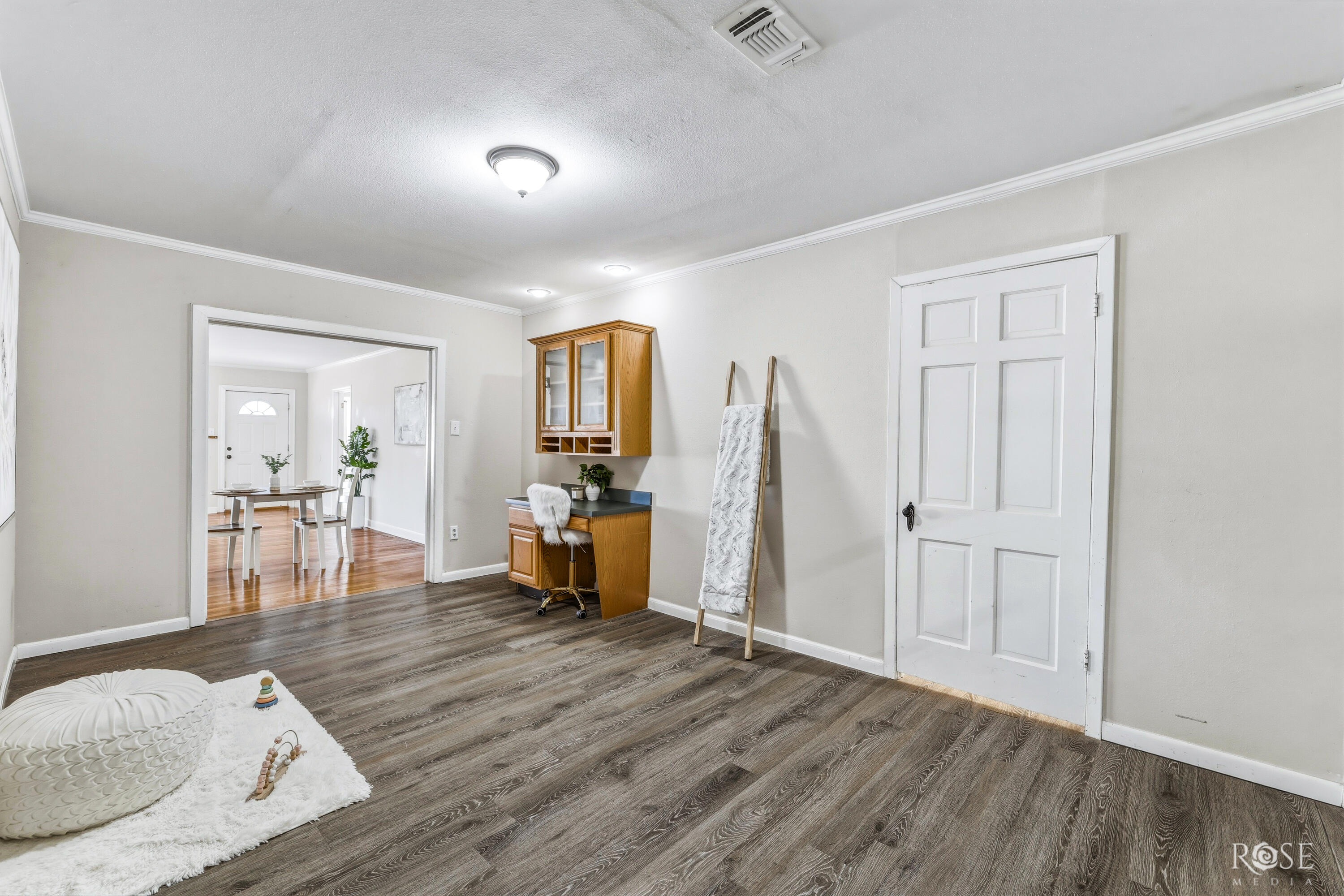 606 W Duncan Avenue Property Photo 17