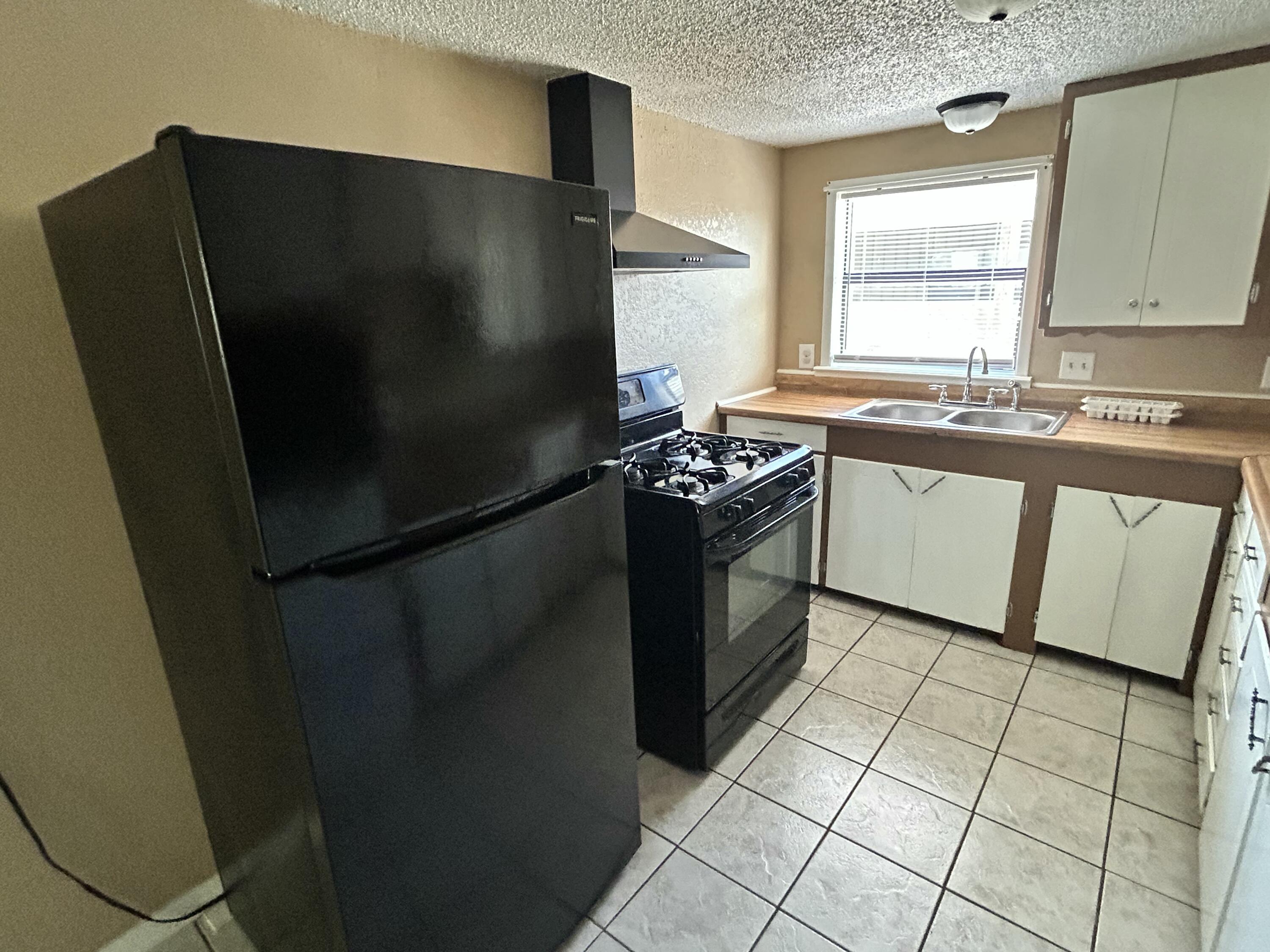 616 Rust Street Property Photo 5