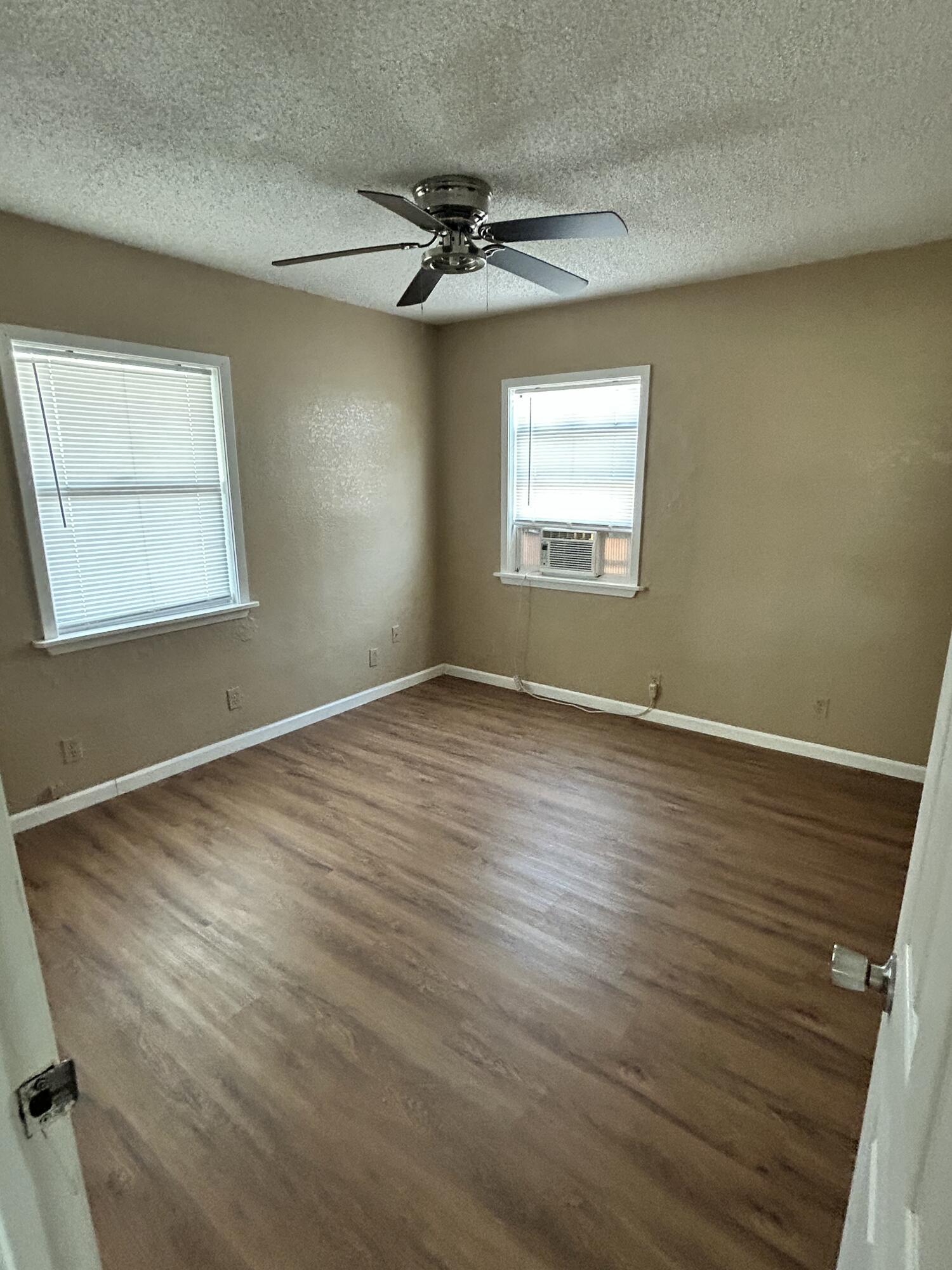 616 Rust Street Property Photo 8