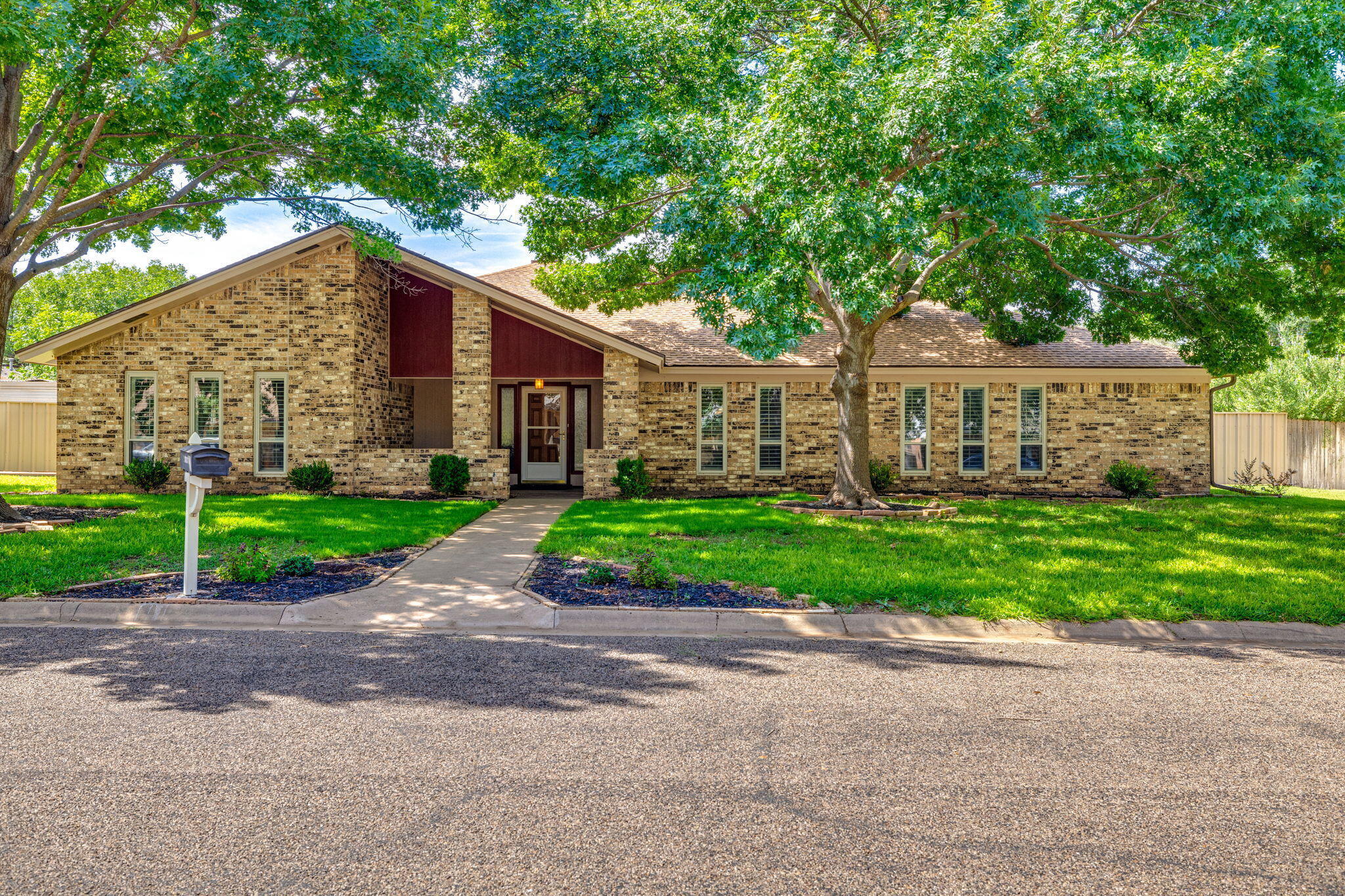 3113 Briargrove Lane Property Photo 1
