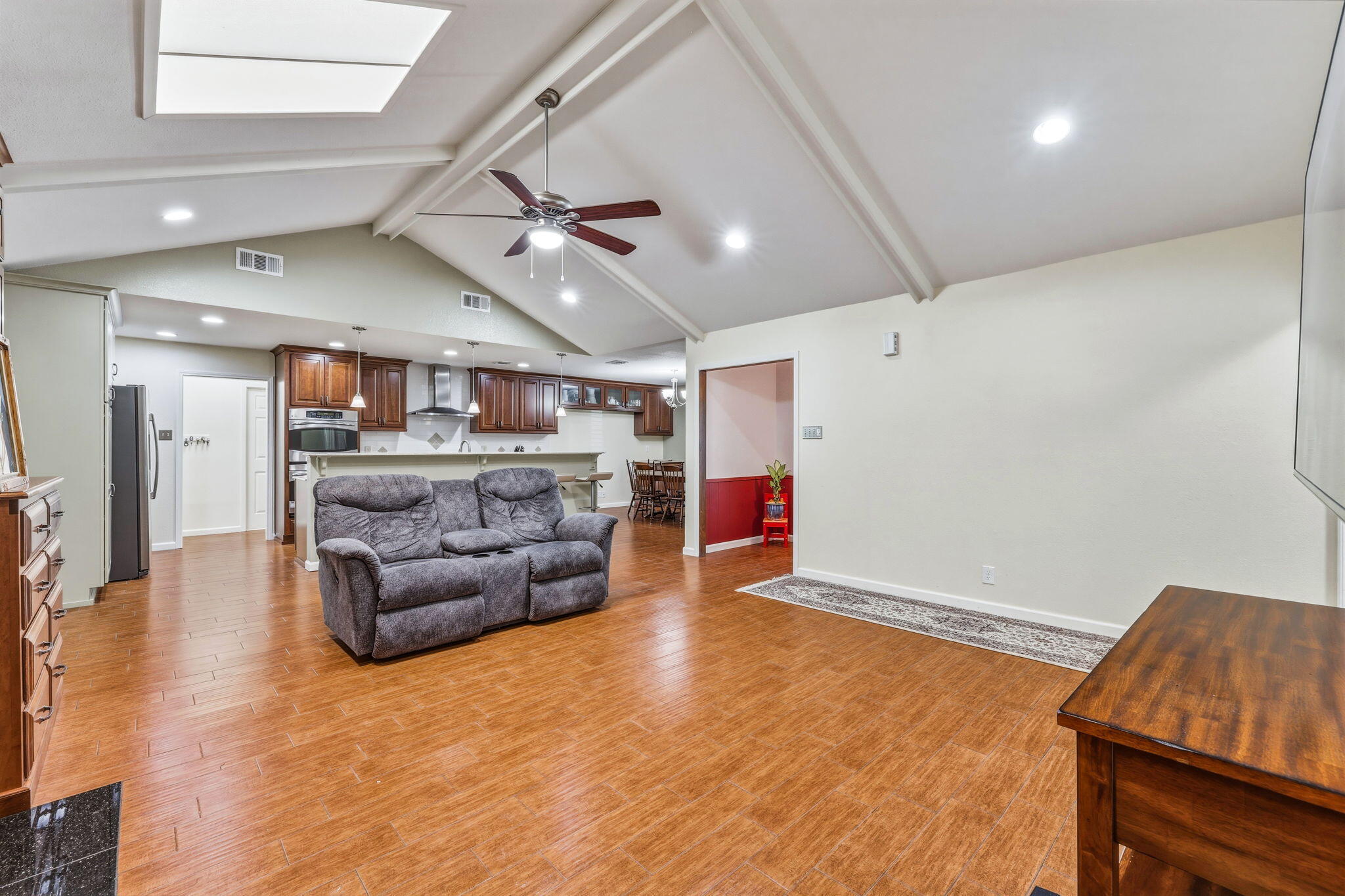 3113 Briargrove Lane Property Photo 5