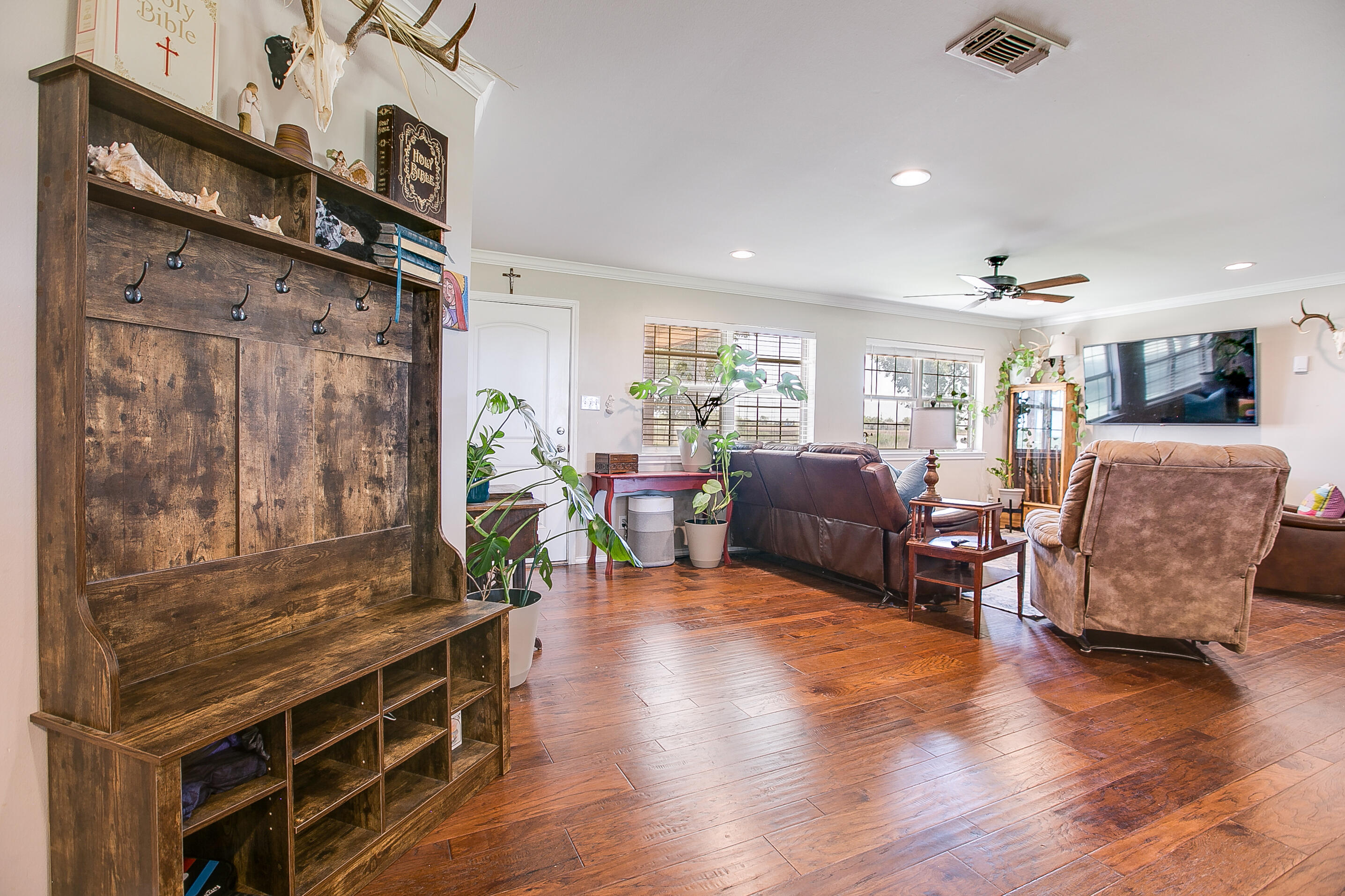 4373 Third Road Property Photo 14