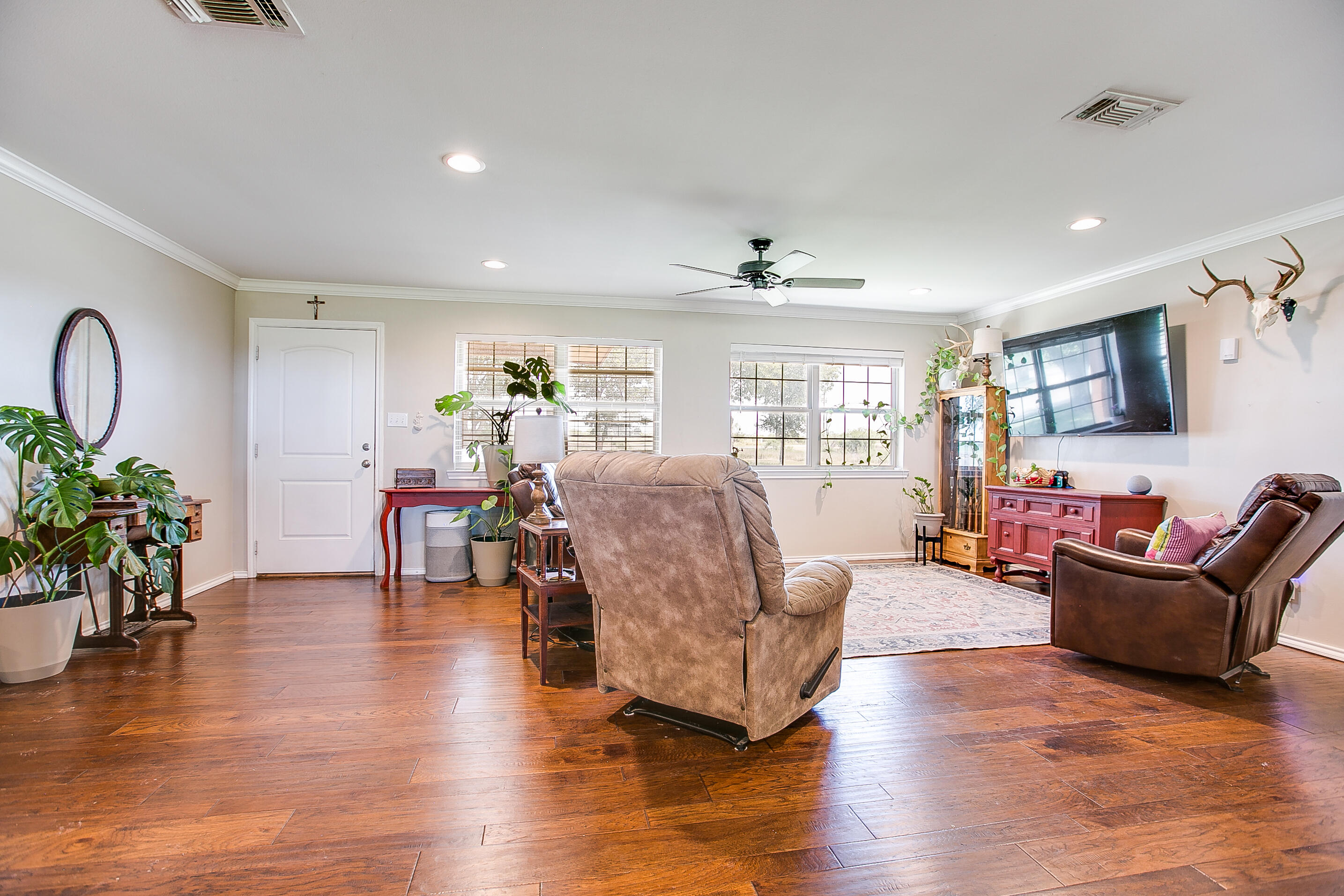 4373 Third Road Property Photo 15