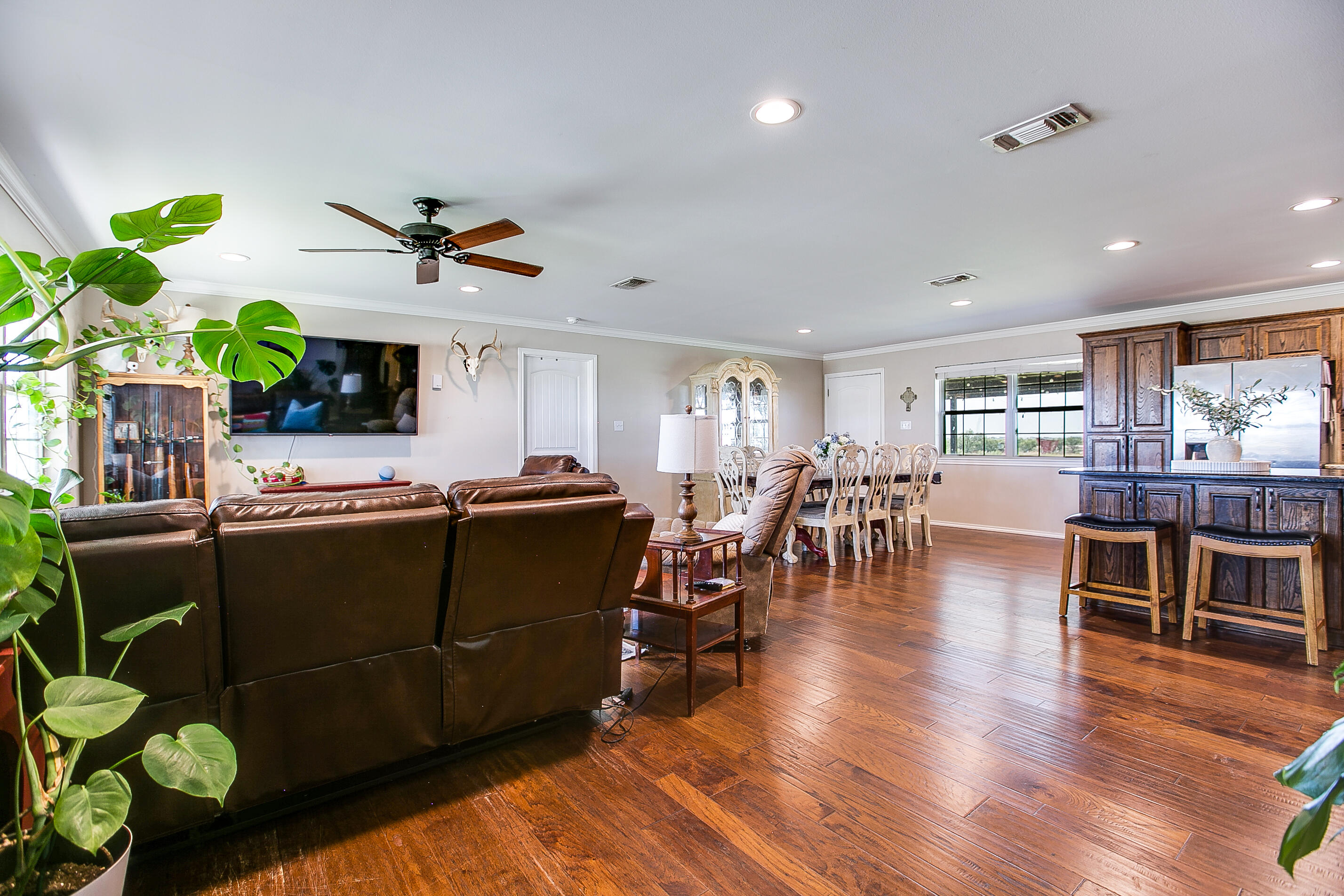 4373 Third Road Property Photo 17