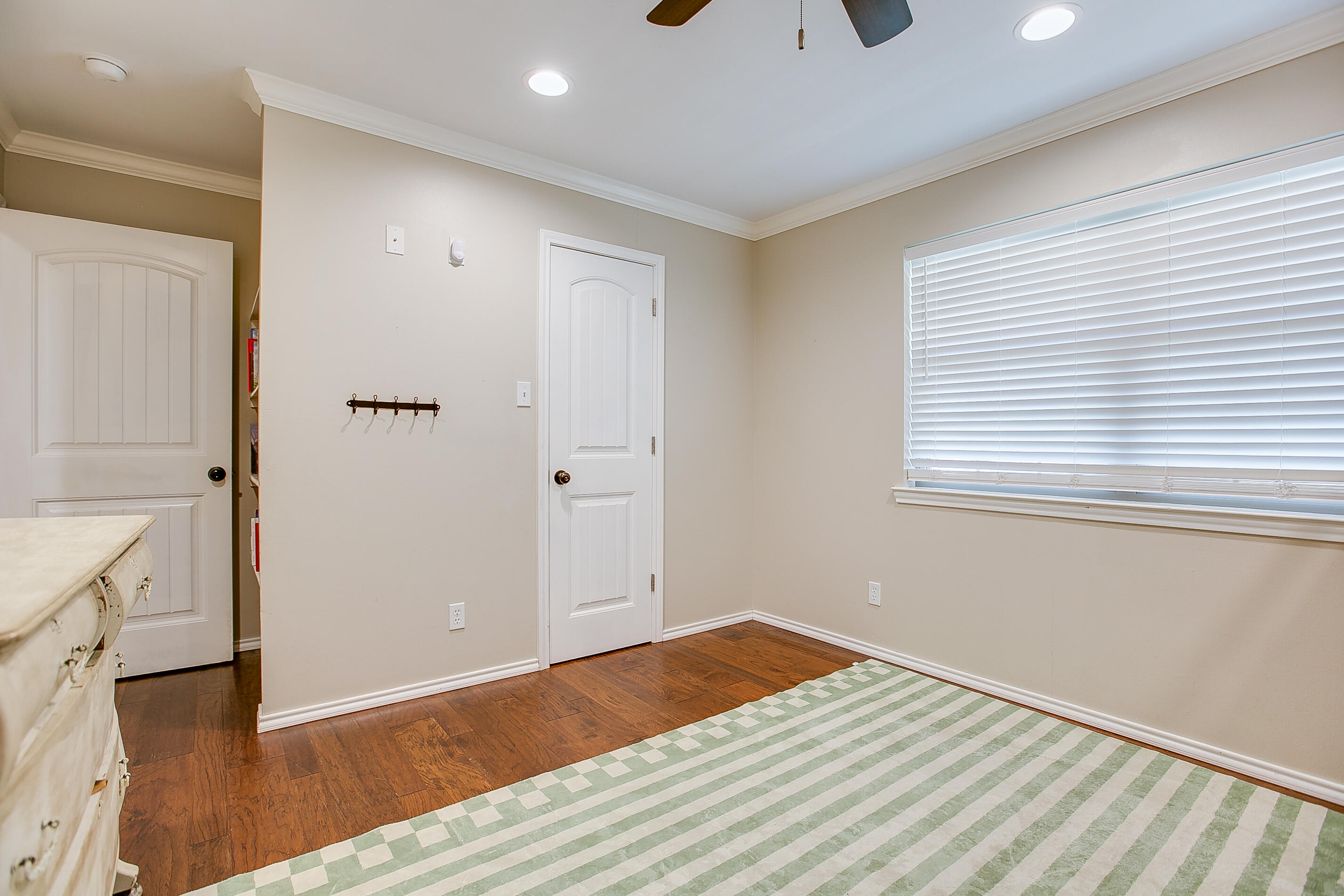 4373 Third Road Property Photo 27