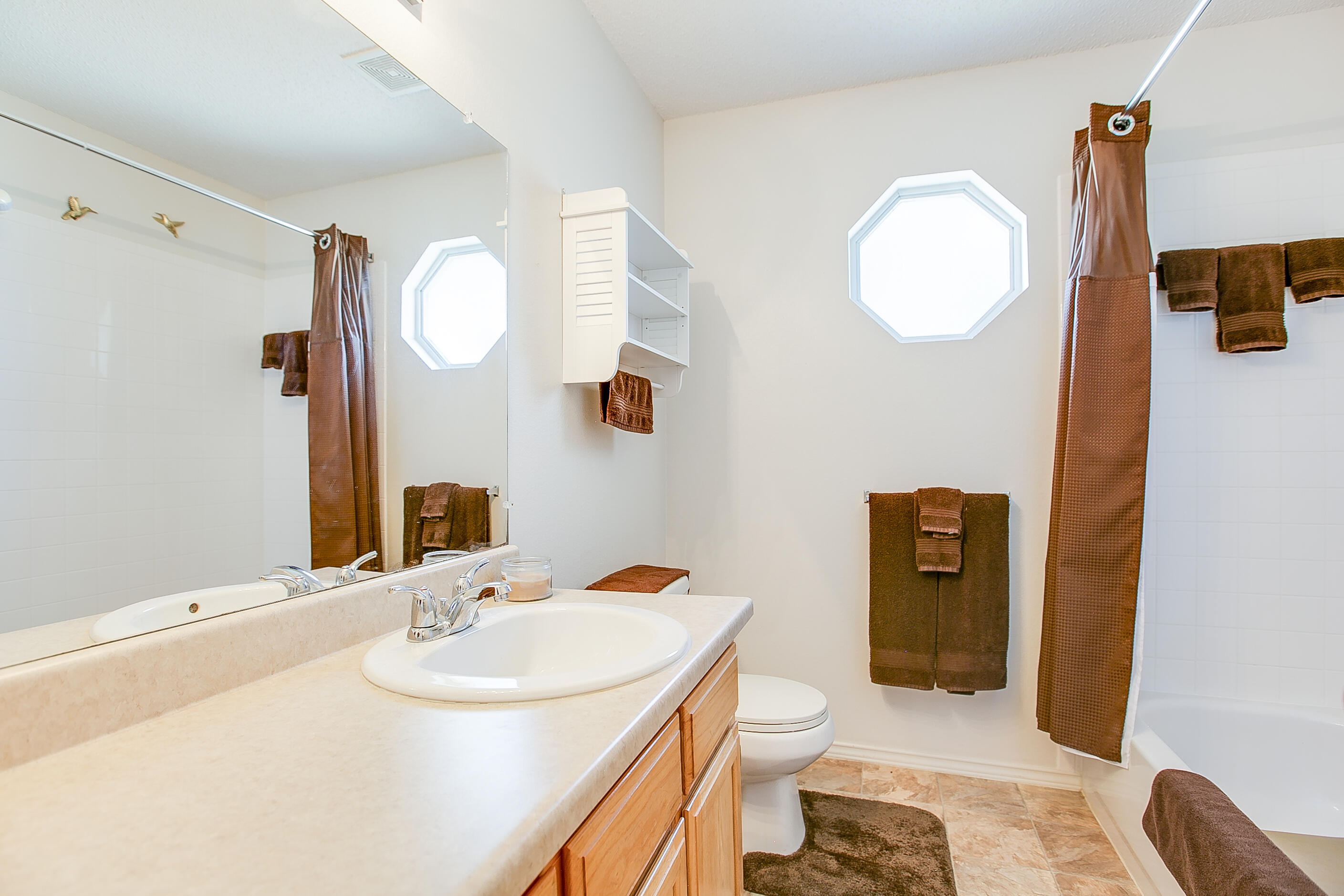 1207 Wallace Lane Property Photo 15