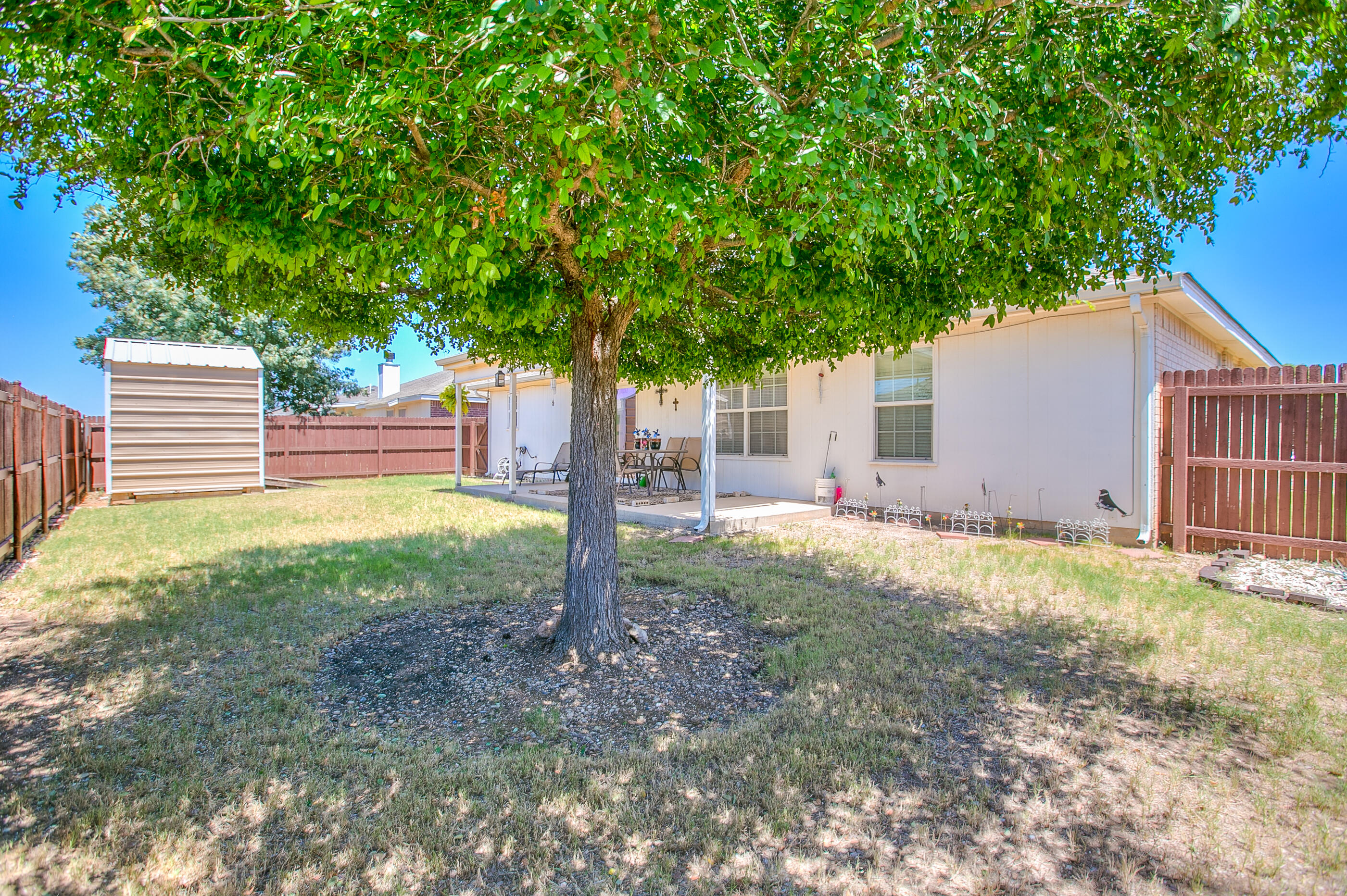 1207 Wallace Lane Property Photo 24