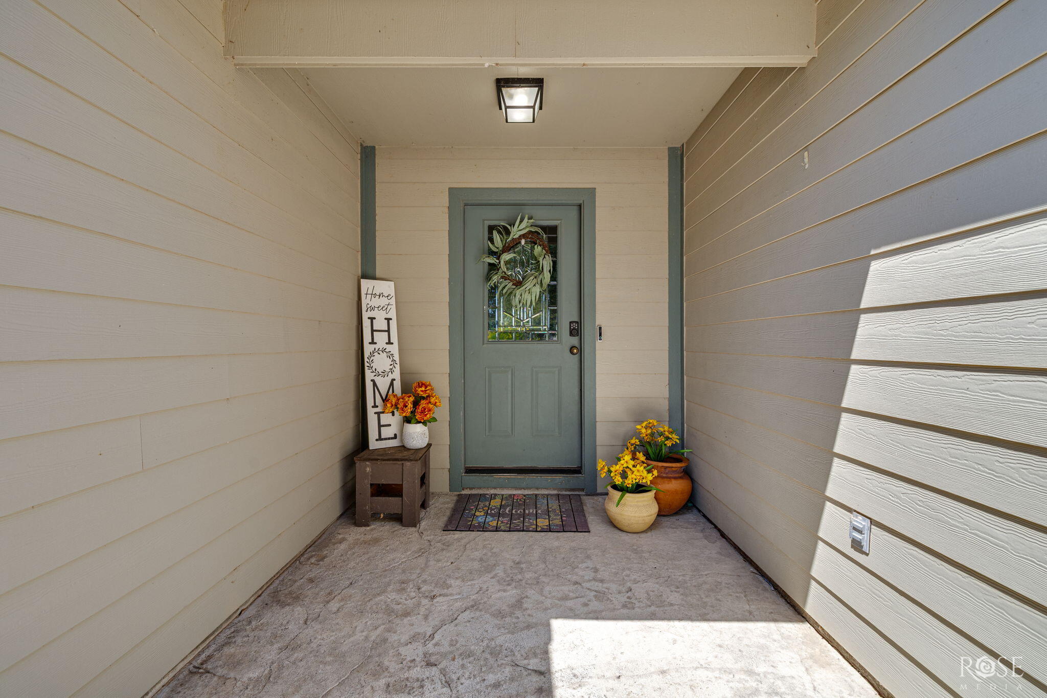 5049 Windwood Drive Property Photo 4