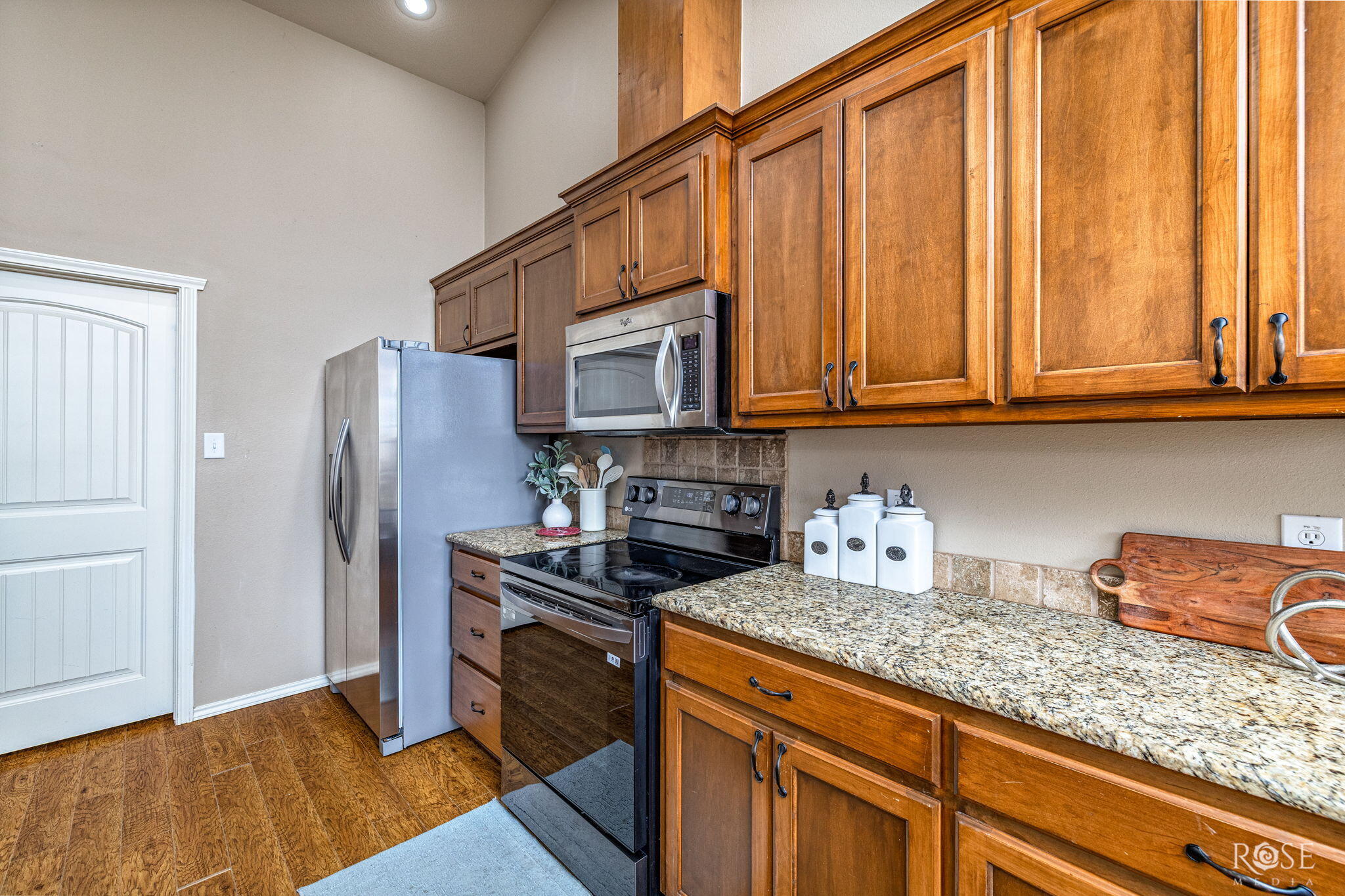 5049 Windwood Drive Property Photo 10