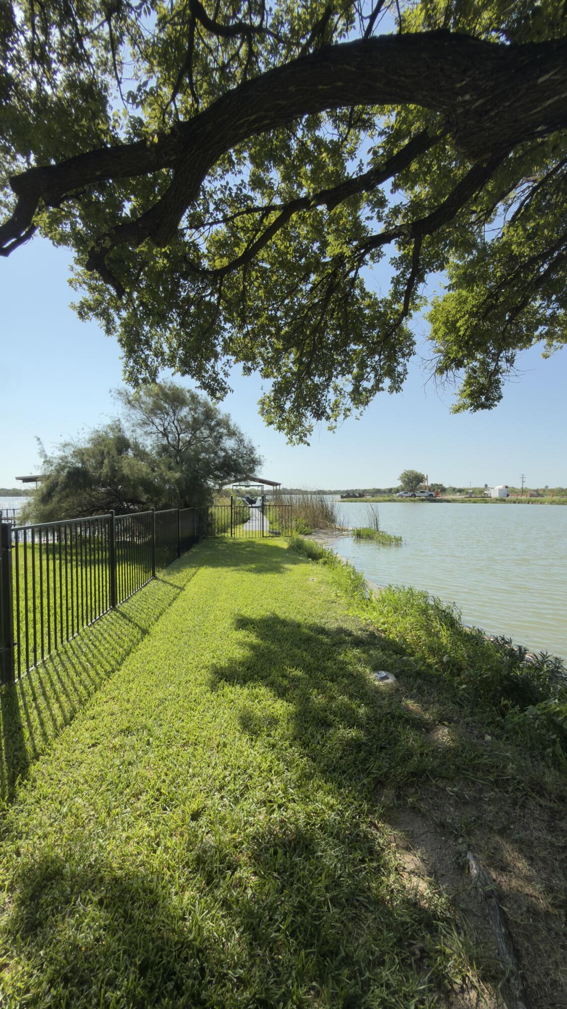1802 S Concho Drive Property Photo 12