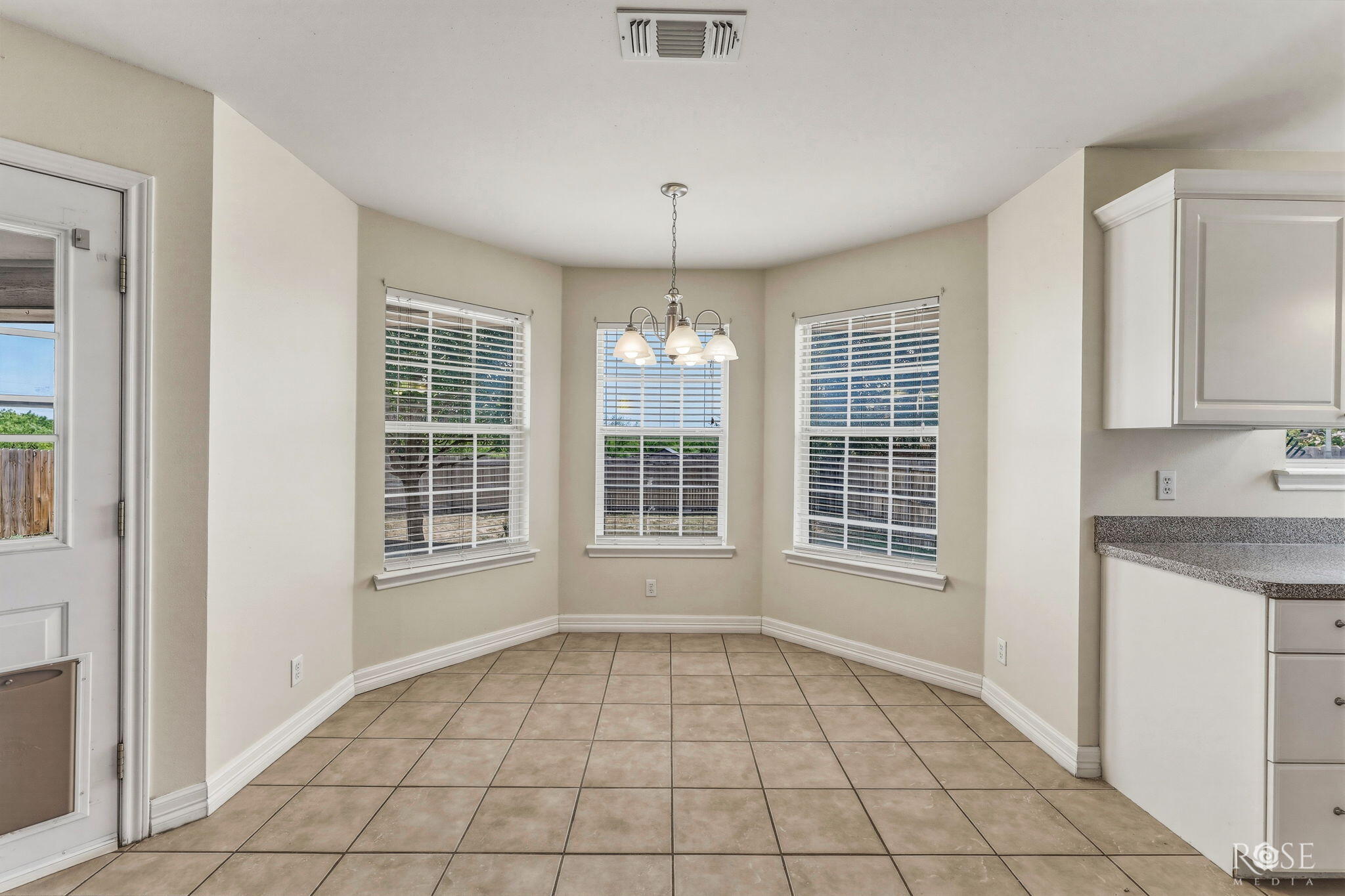 3005 Mcgill Boulevard Property Photo 8
