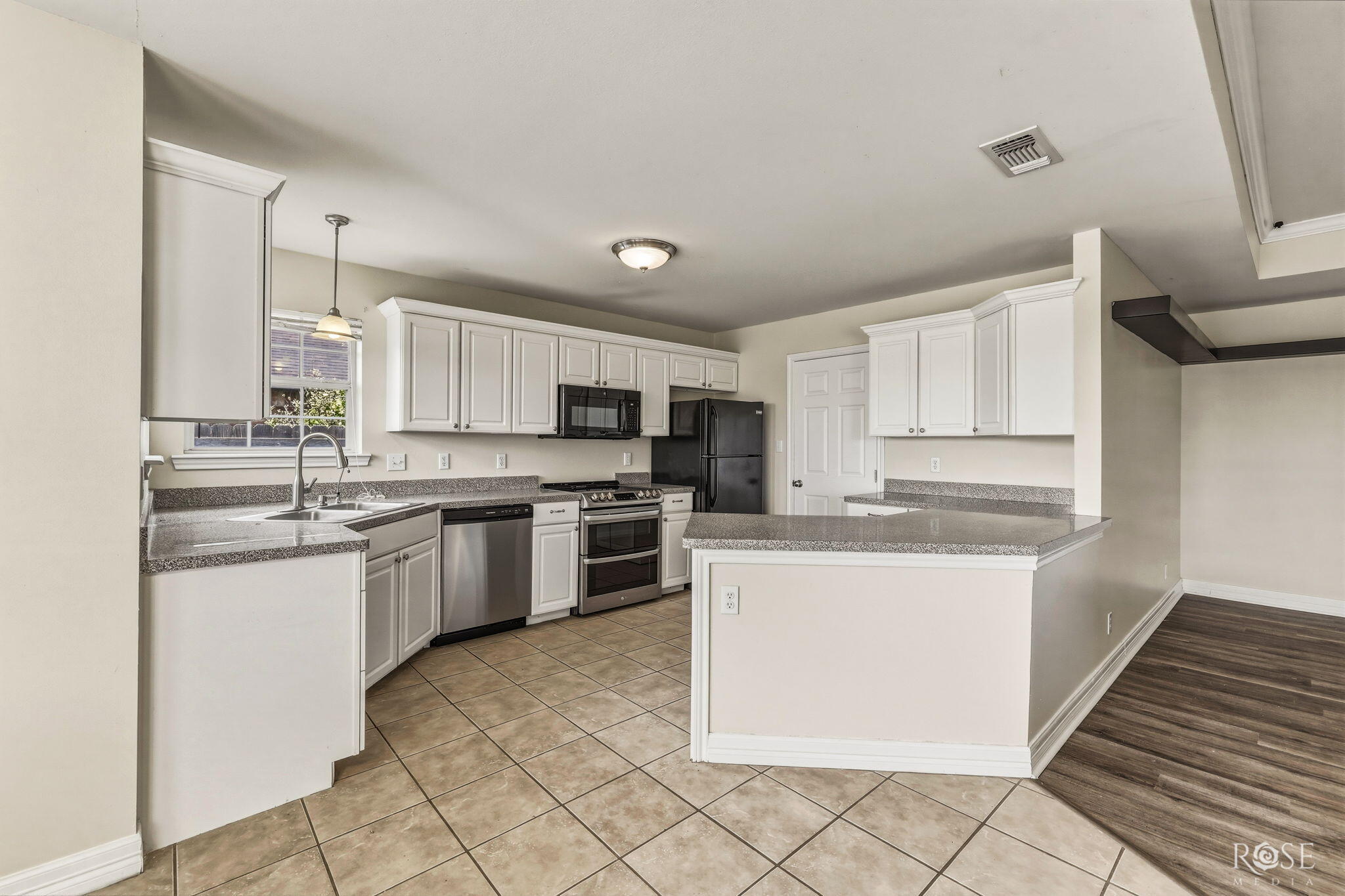 3005 Mcgill Boulevard Property Photo 9