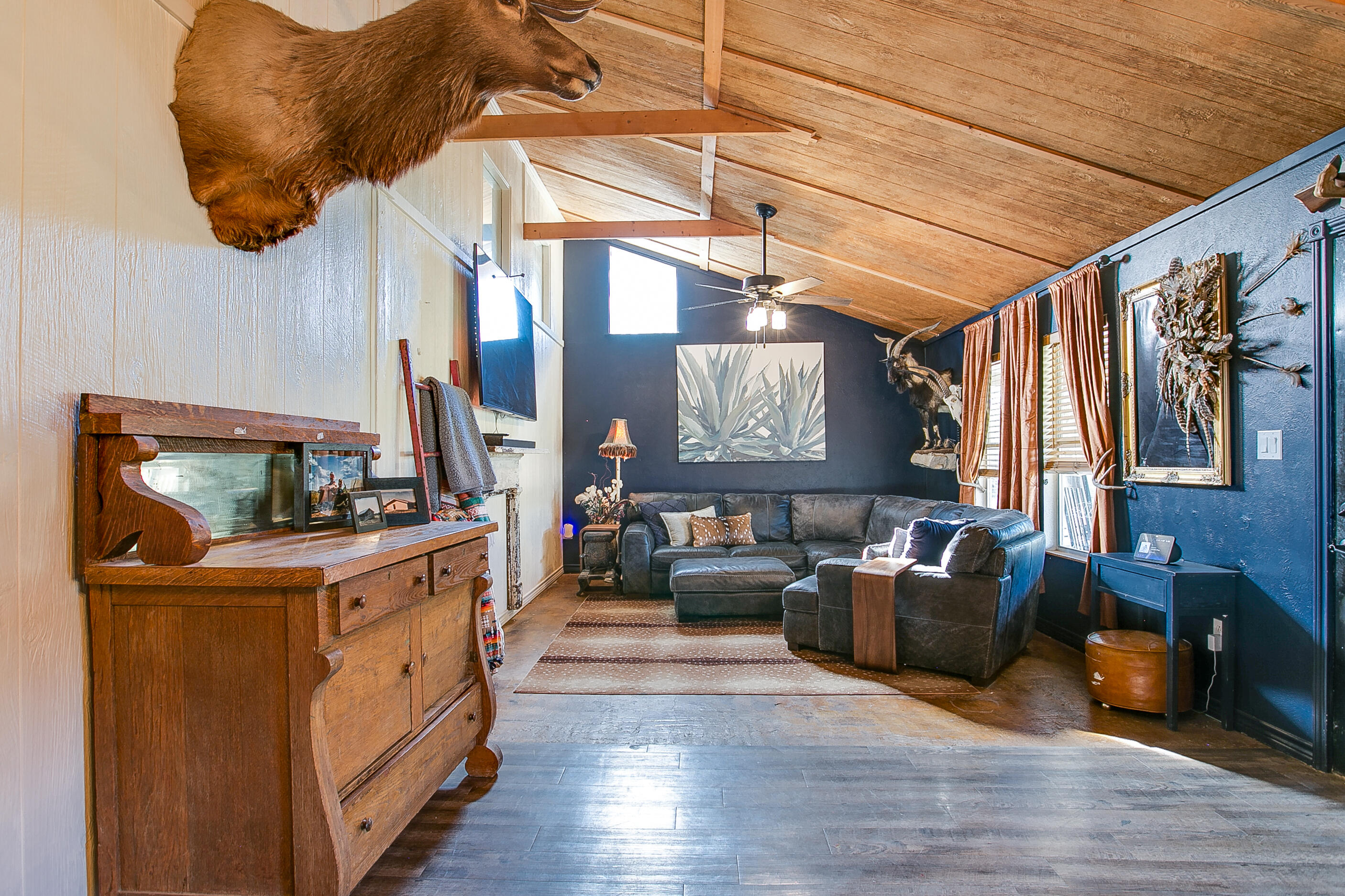14558 Turner Road Property Photo 9