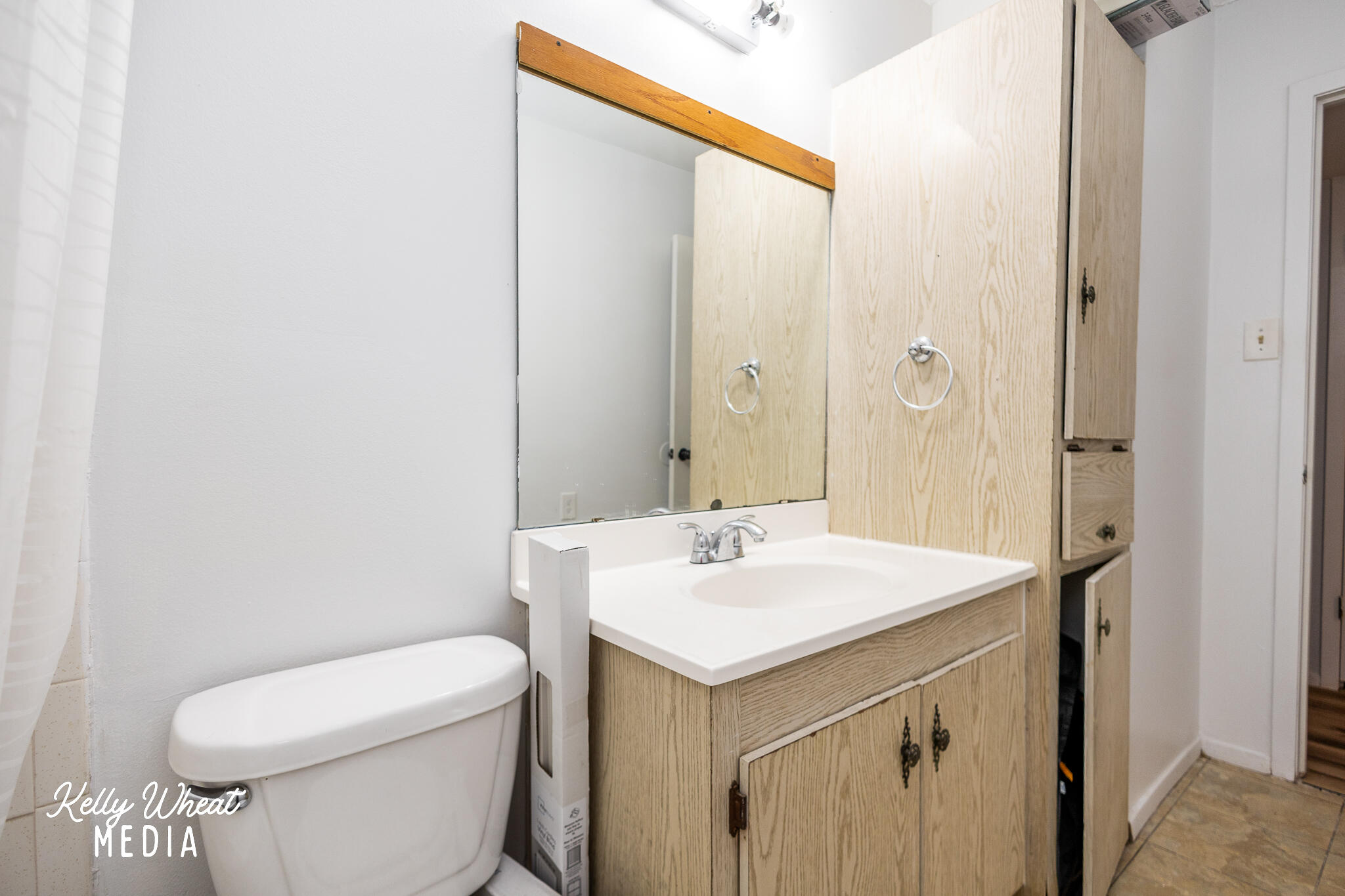 3605 Honeysuckle Lane Property Photo 15