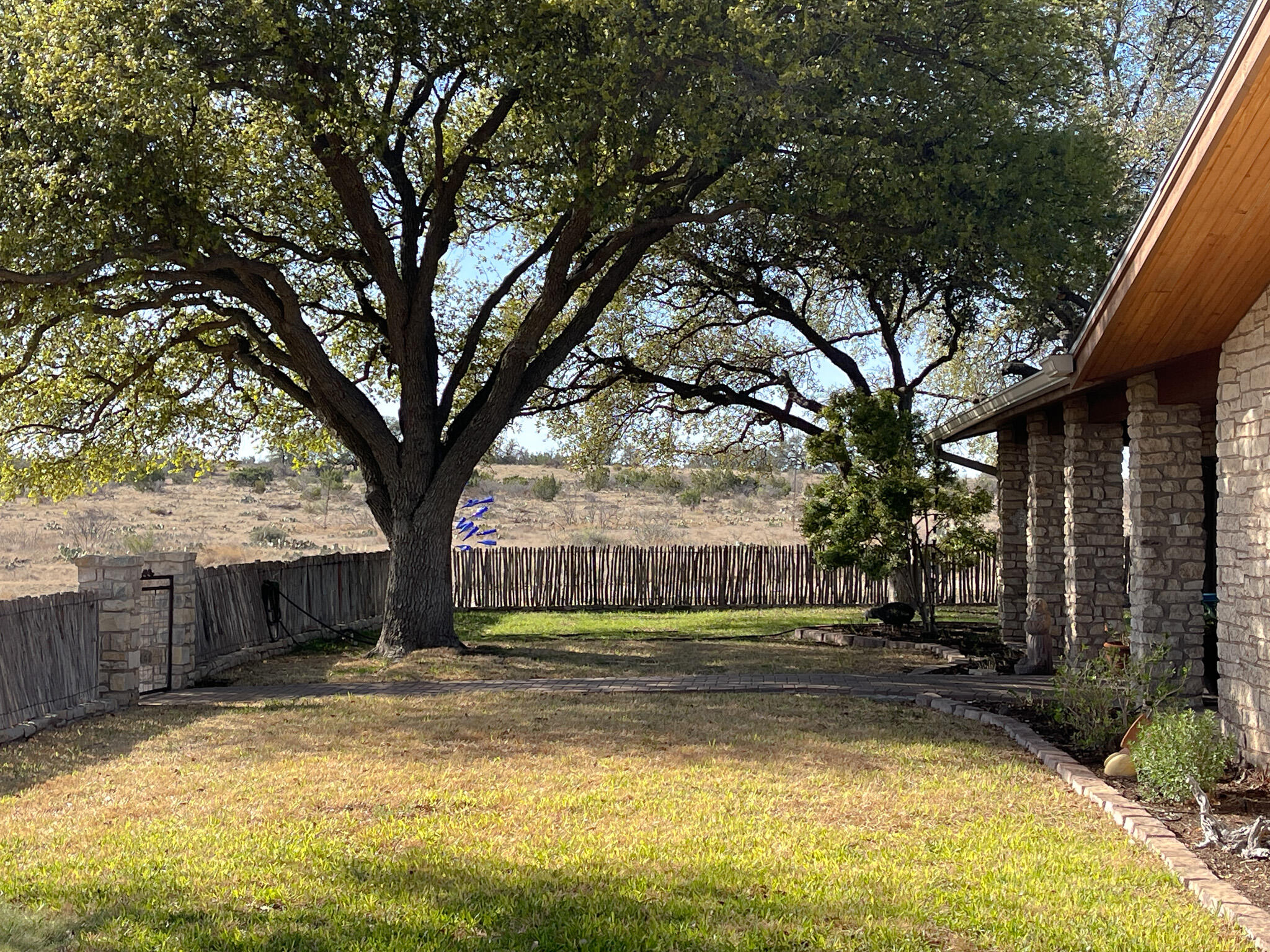 9534 Duff Road Property Photo 33