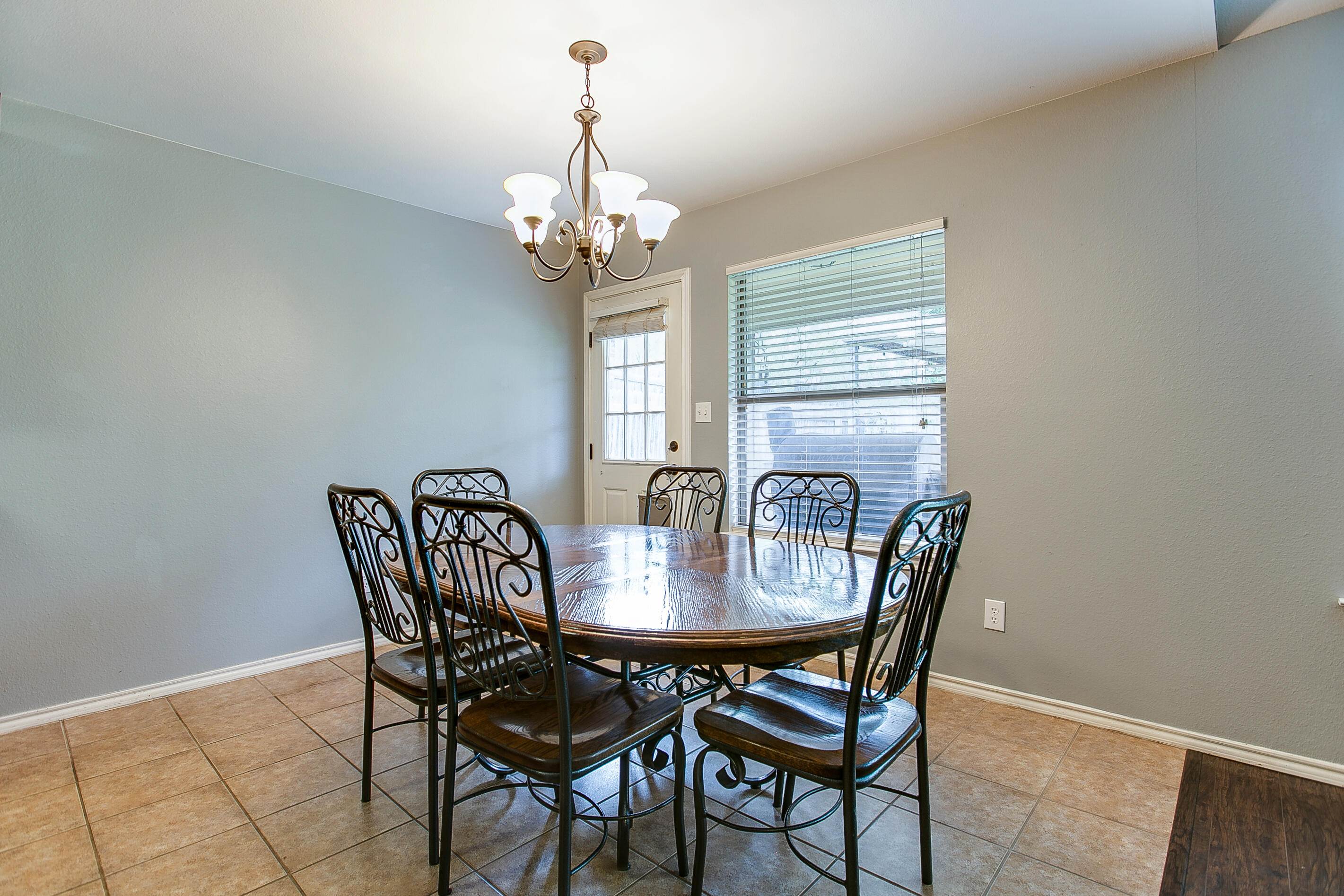 3602 Canadian Street Property Photo 6