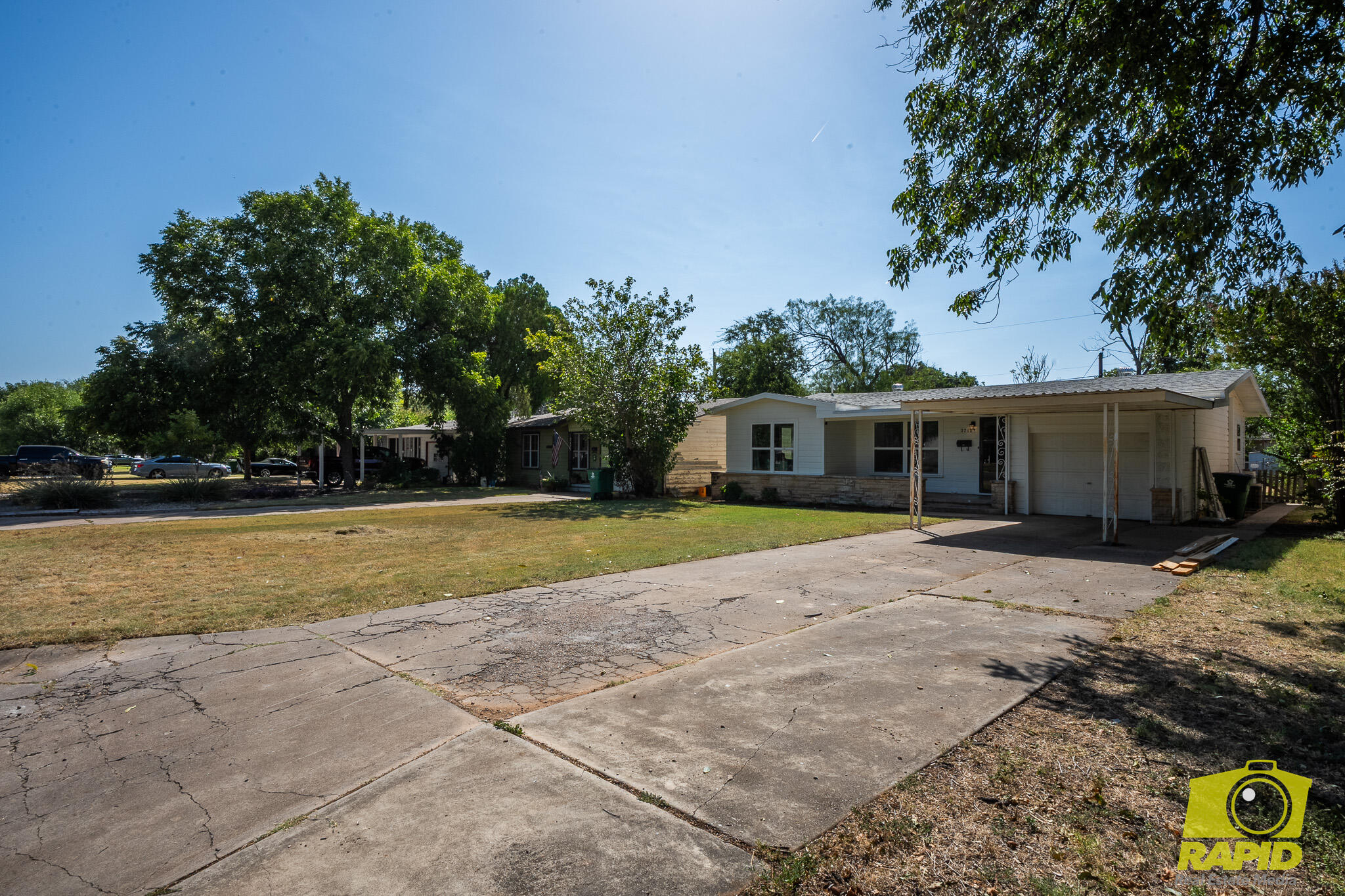 2701 W Beauregard Avenue Property Photo 4
