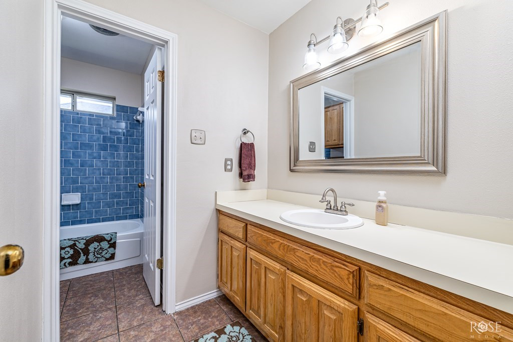 3421 Ridgecrest Lane Property Photo 9