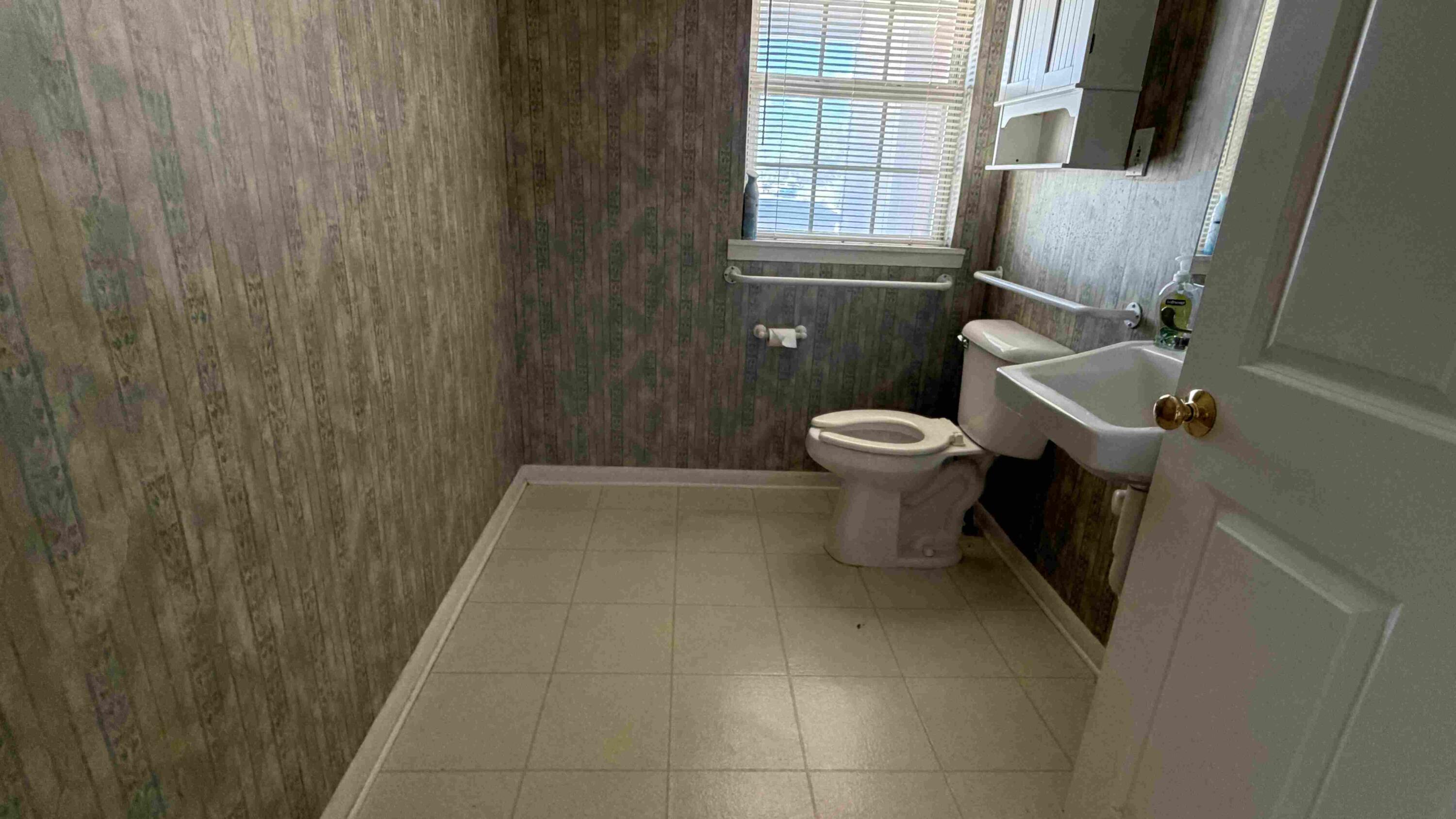 1315 S Abe Street Property Photo 10