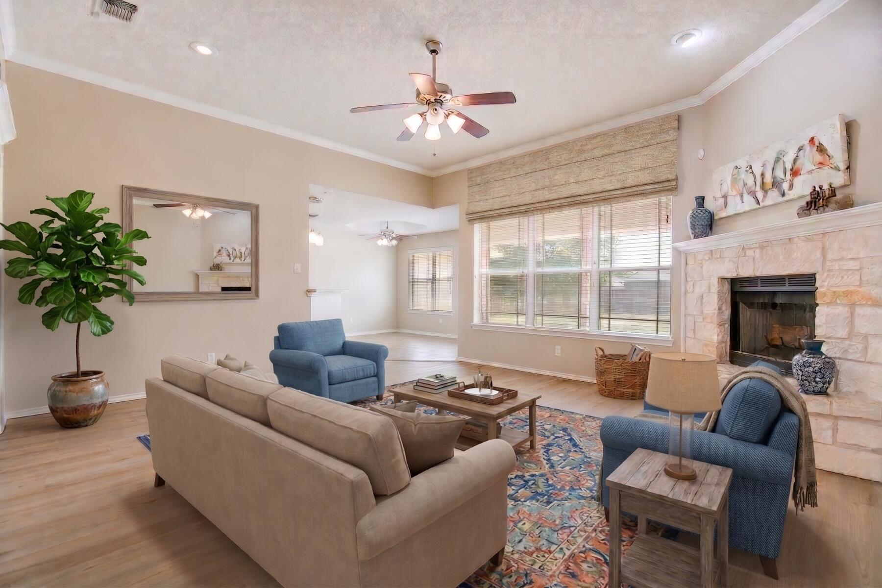 6025 Lyndhurst Drive Property Photo 3