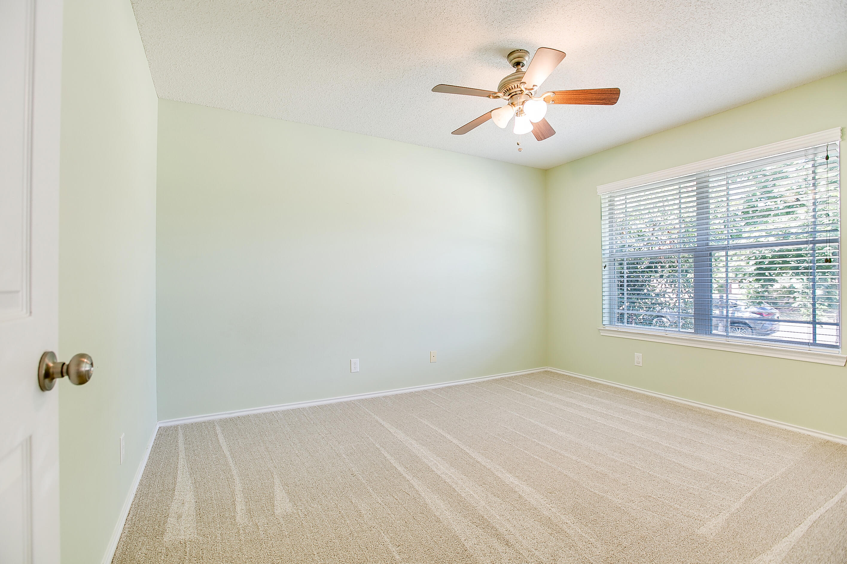 6025 Lyndhurst Drive Property Photo 24