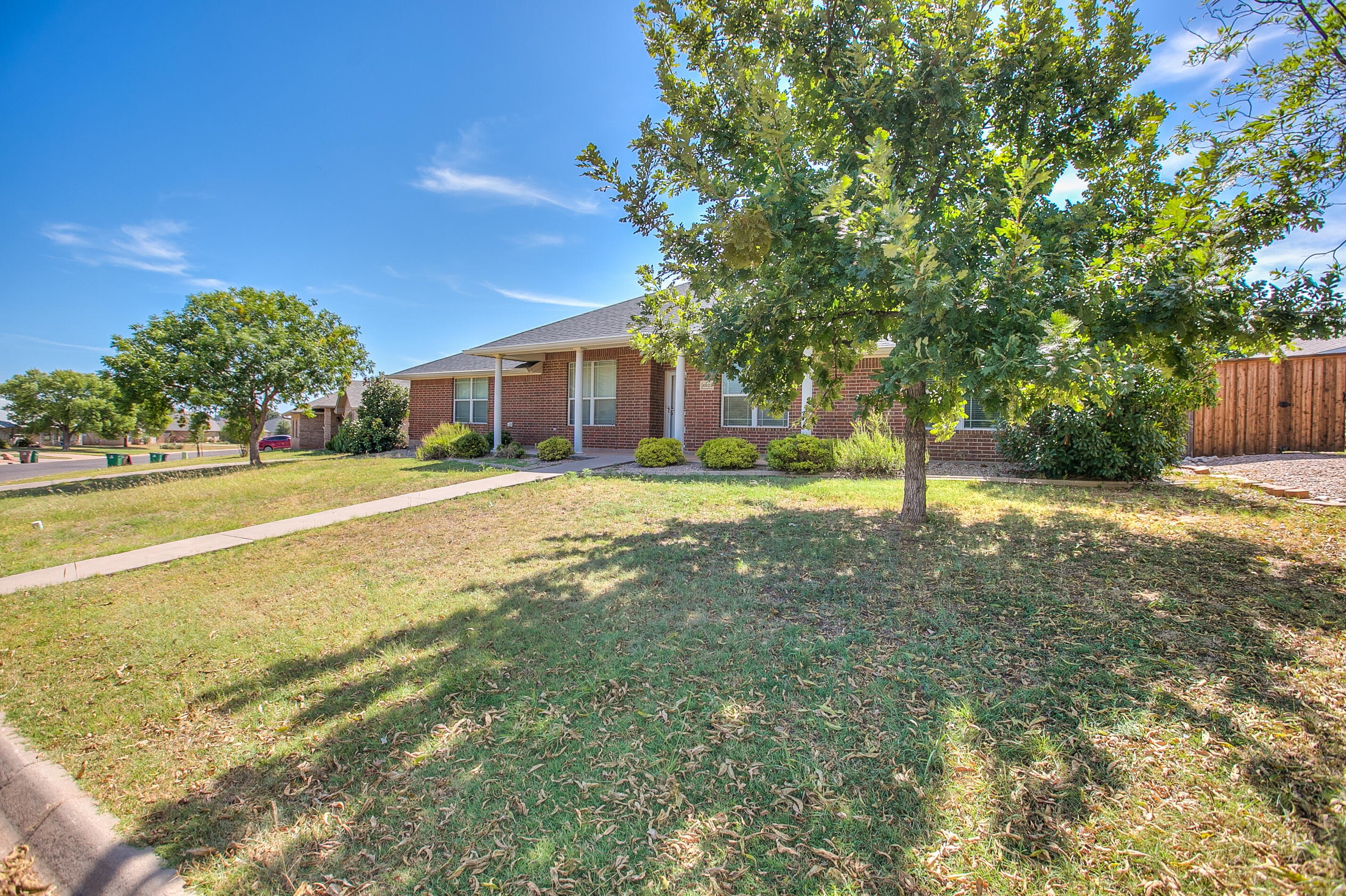 6025 Lyndhurst Drive Property Photo 34