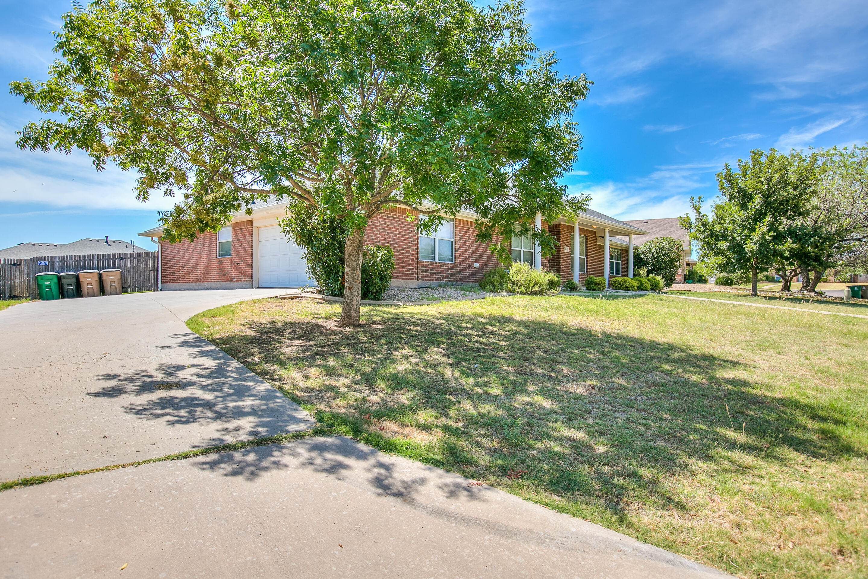 6025 Lyndhurst Drive Property Photo 35