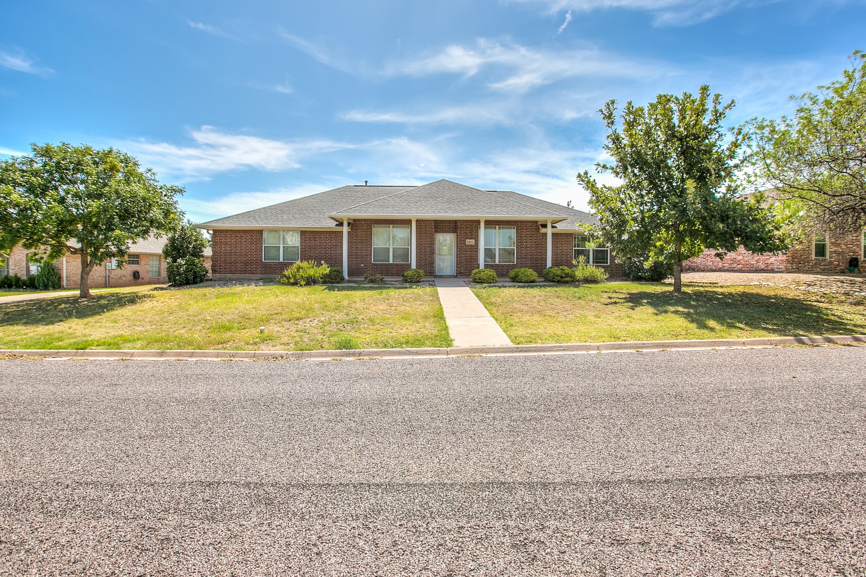 6025 Lyndhurst Drive Property Photo 36