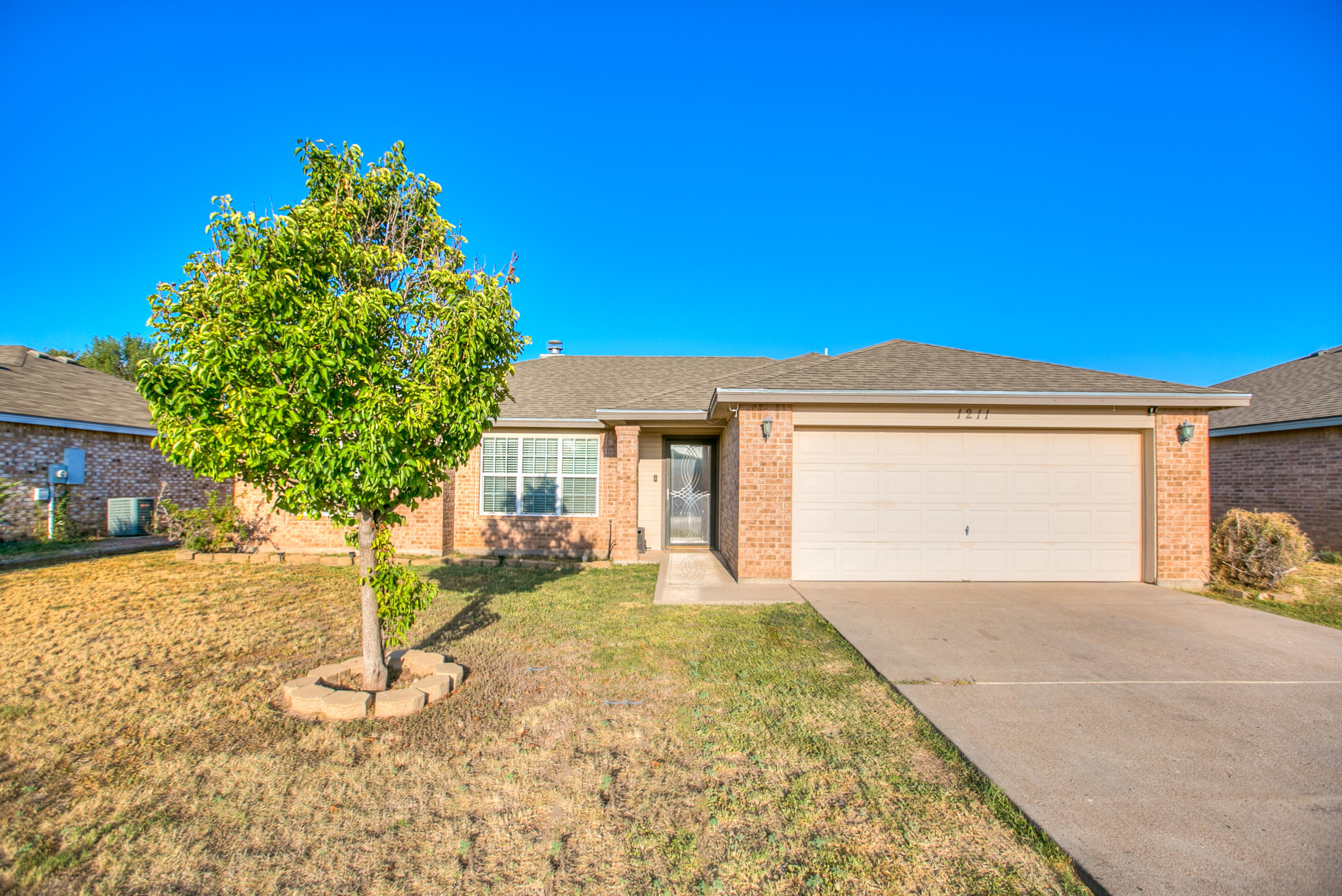 1211 George Lane Property Photo 4