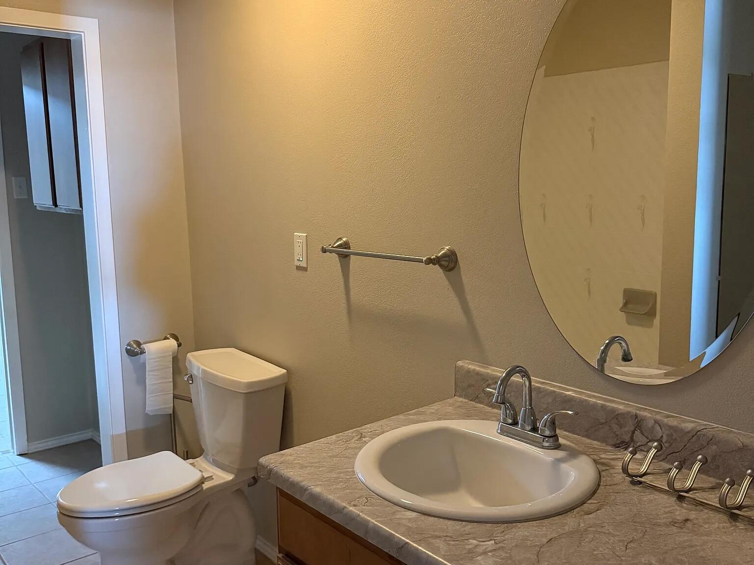 8510 Ames Road Property Photo 5